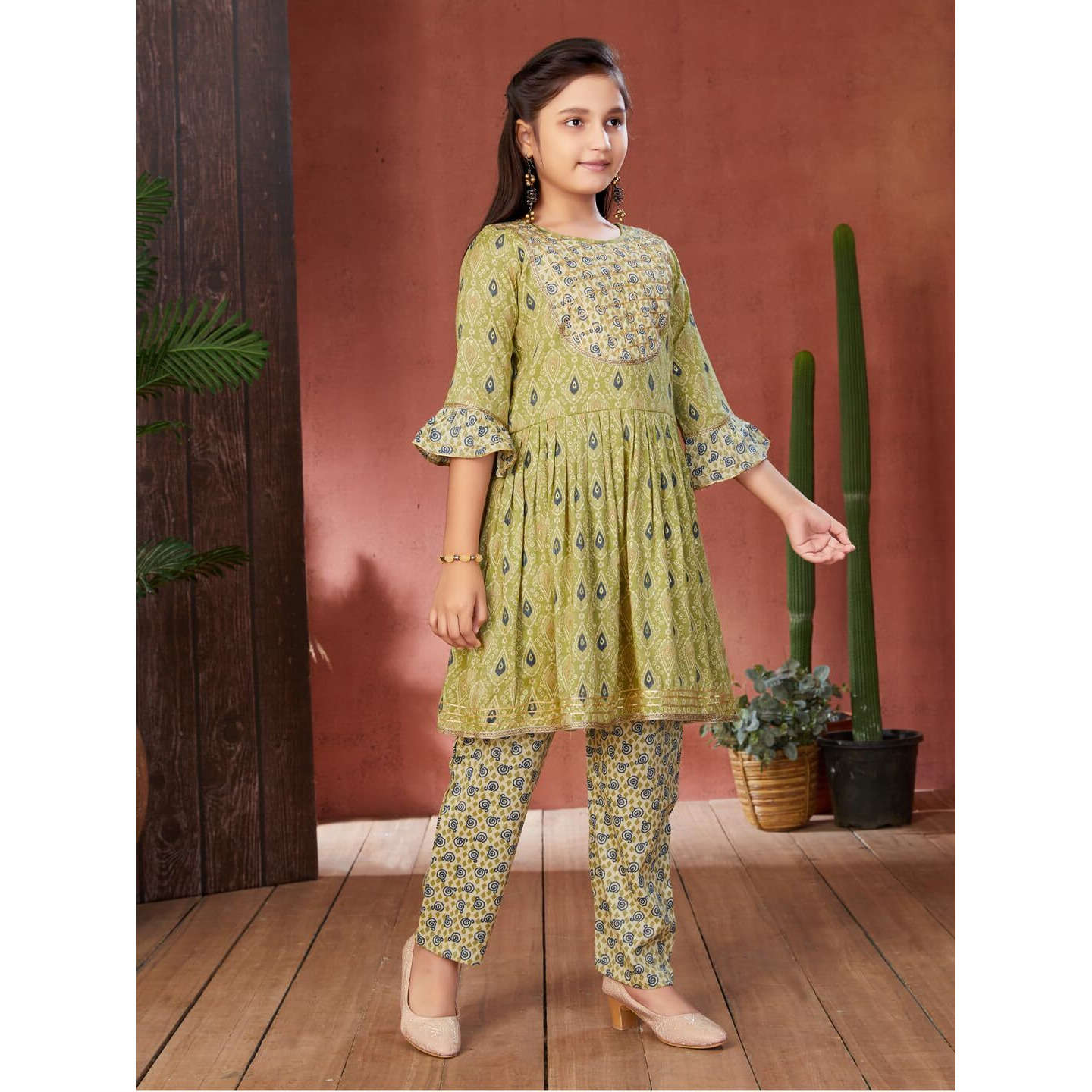 Aarika Girls Ethnic Wear Green Colour Leaf Pattern With Gota Lace Rayon Kurti Pant Set (4-15 Years)