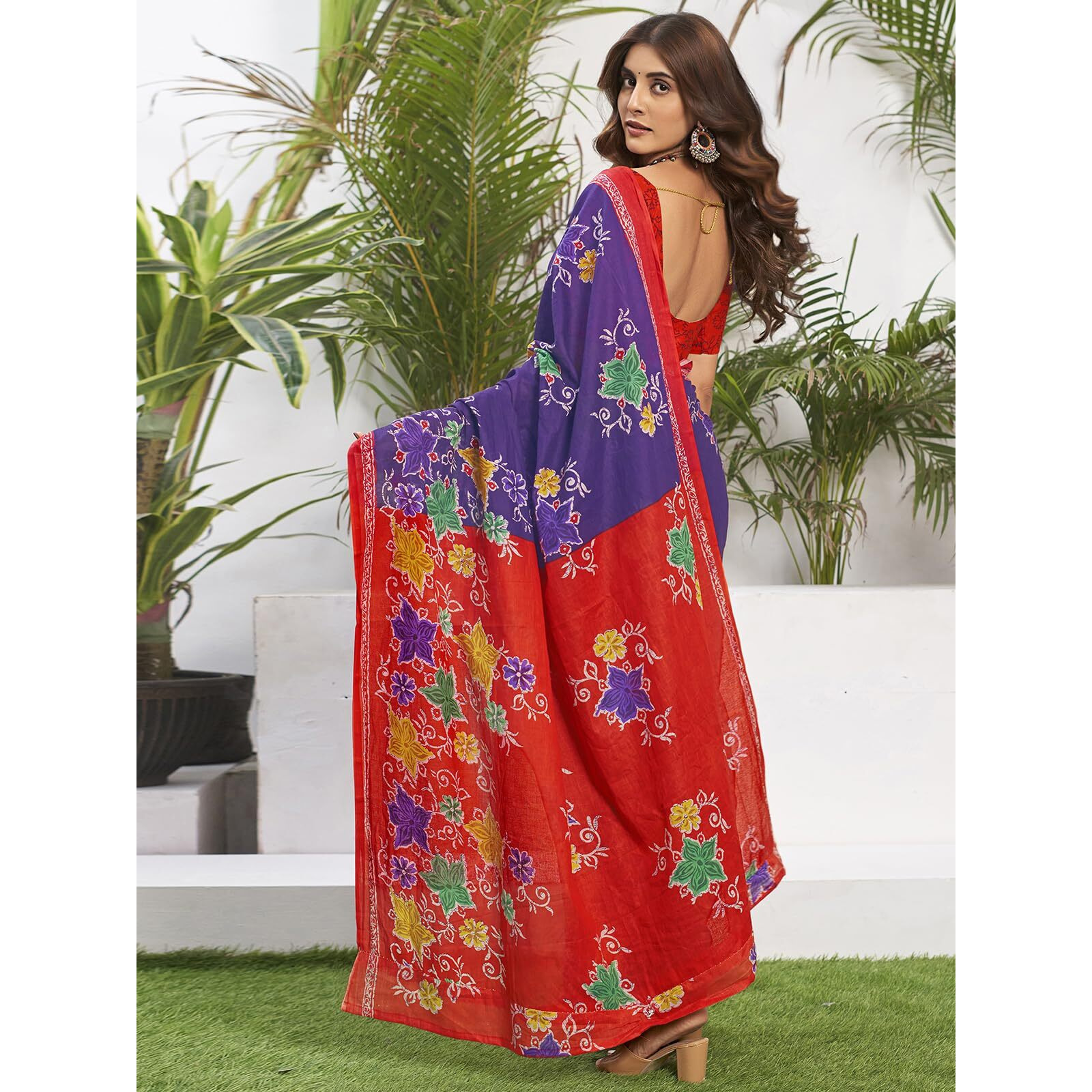 Satrani Womens Cotton Floral Printed Saree With Unstitched Blouse Piece (3790S102N_Violet & Red)