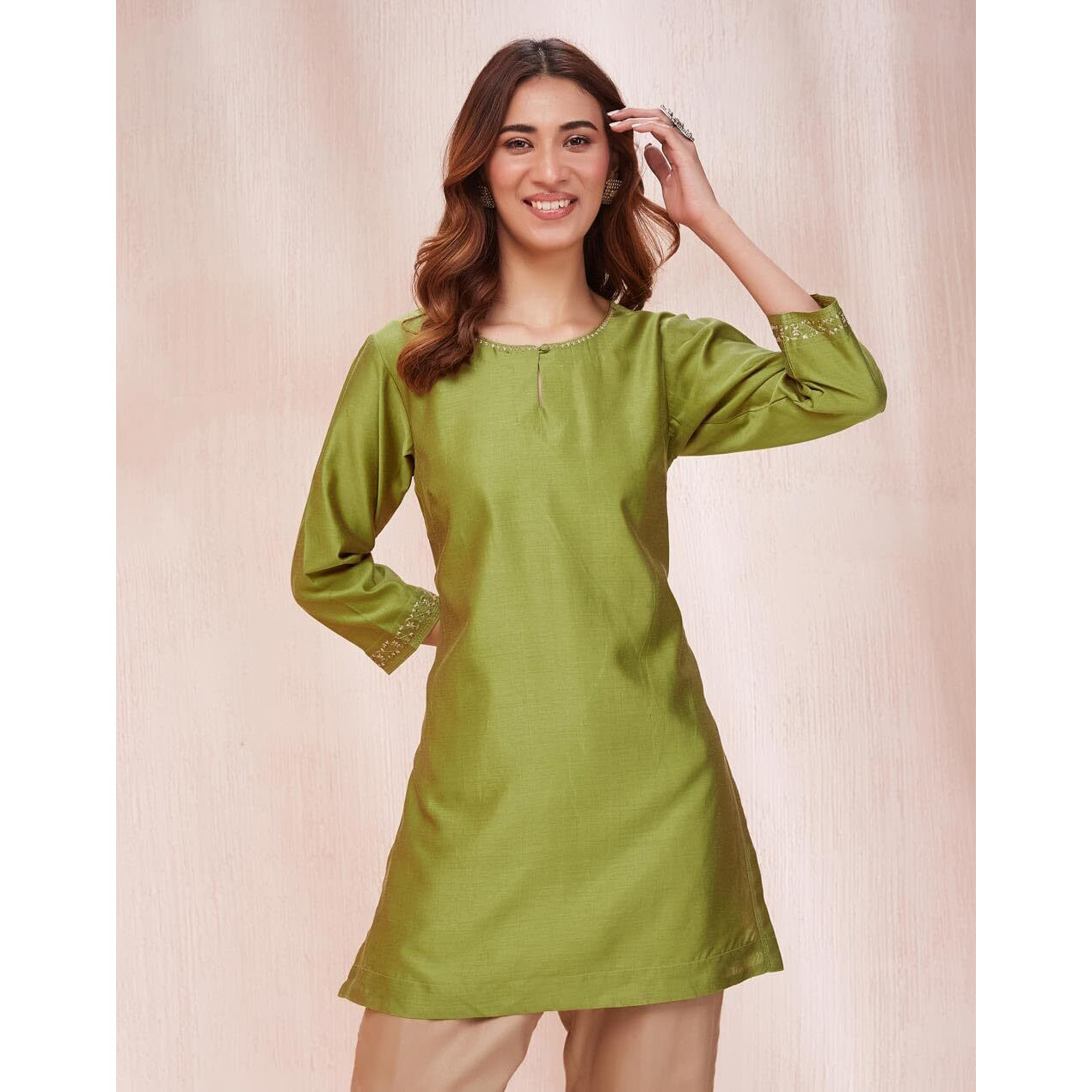 Fabindia Womens Cotton Silk Embroidered Slim Kurta (1037304Green_Green