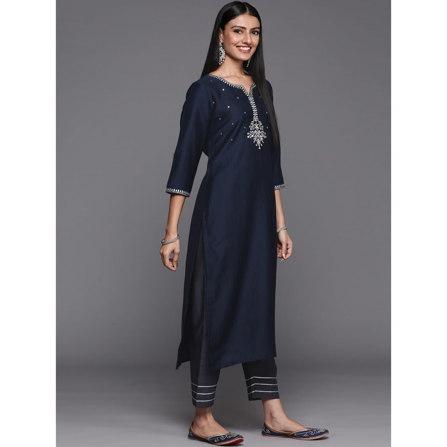Varanga Blue Embroidered Kurta With Contrast Bottom And Dupatta
