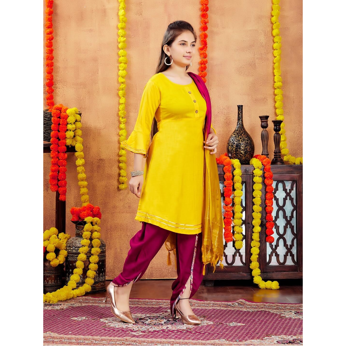 Aarika Girls Casual Wear Yellow Colour Solid Cotton Kurti (10-15 Years)