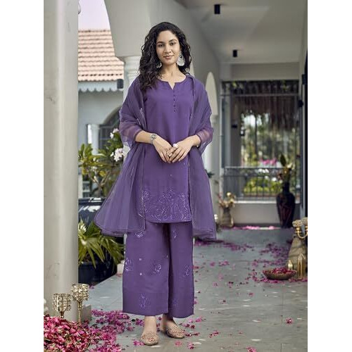 Womanista Womens Silk Blend Solid Regular Curved Kurta With Pant & Dupatta (Kurtaset_1435_Purple