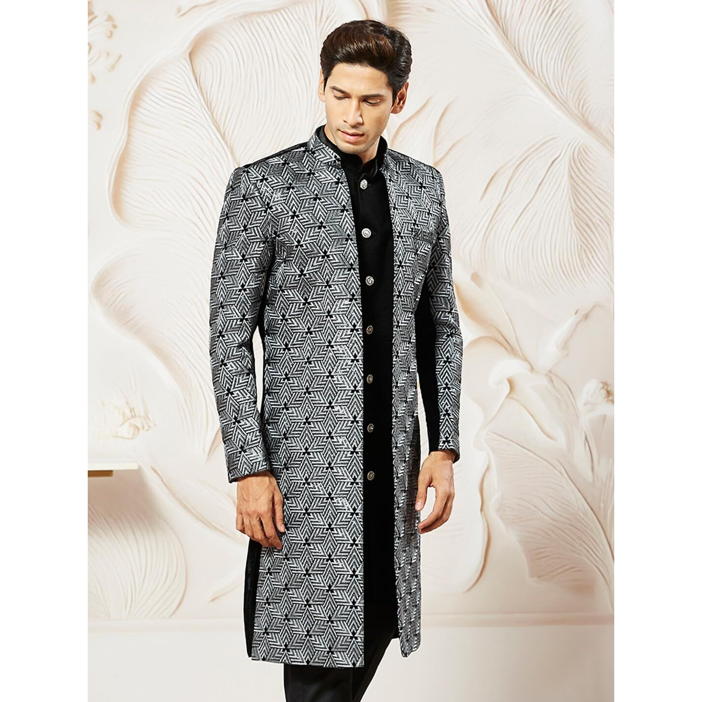 VASTRAMAY Men's Grey Velvet Indo-Western Ensemble with Geometric Patterned Jacket and Solid Black Sleeveless Semi Indo  Perfect for Weddings and Festive Occasions