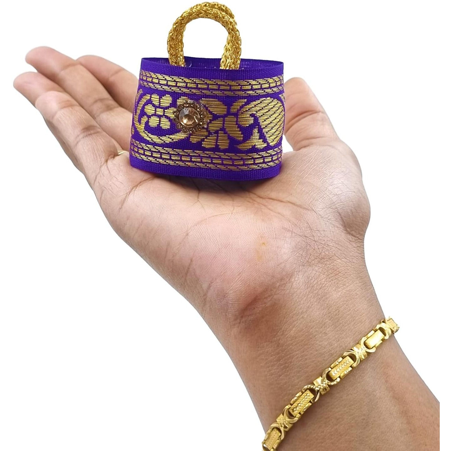 Soul Artisan Thamboolam Kumkum And Haldi/Pasupu/Manjal Powder Return Gift Set (Pack Of 10) Traditional Handmade Small Bag - Tamboolam For Religious Ceremony Pooja And Function | Pack Of 10