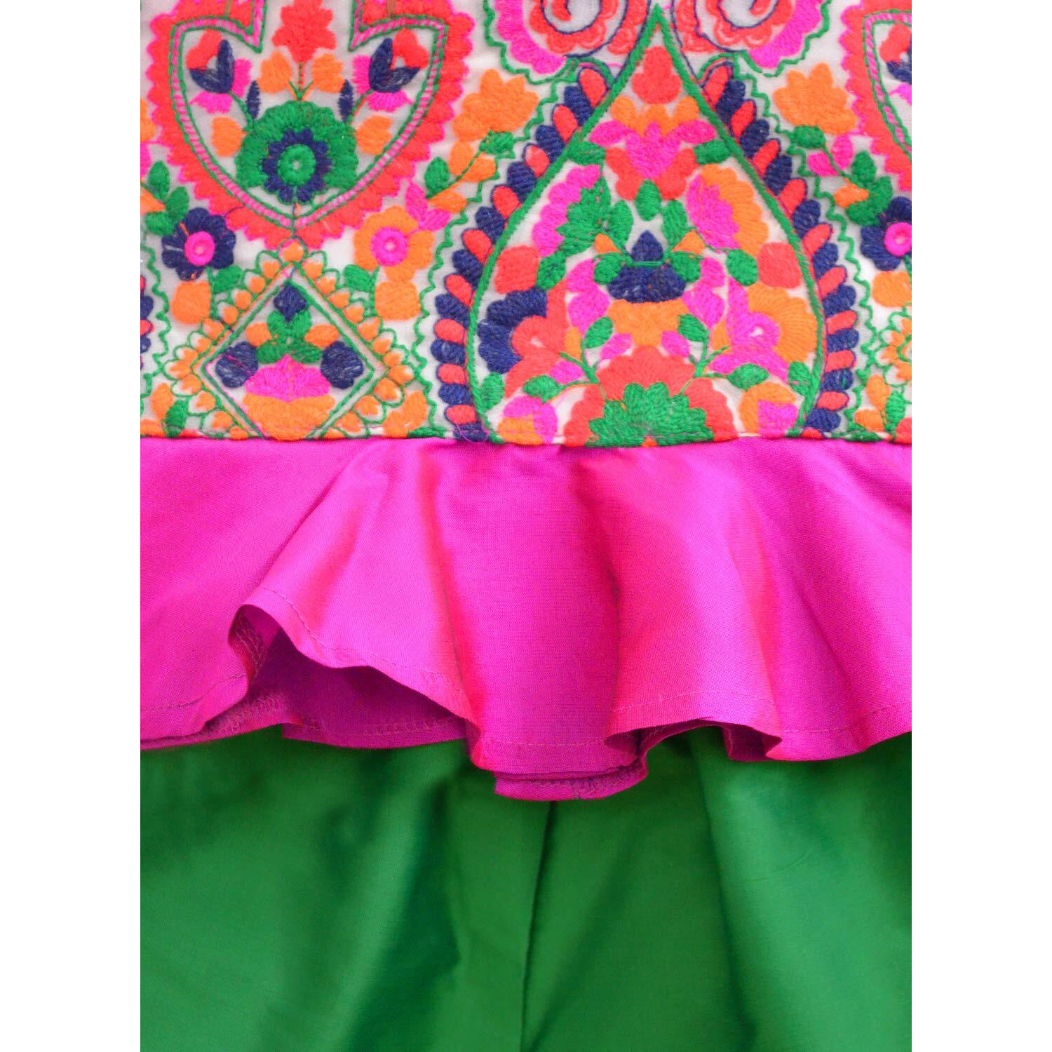 A.T.U.N. (All Things Uber Nice) Girl's Paisley Regular Blouse (Gkls_Fuschia-Green 13-14 Years)