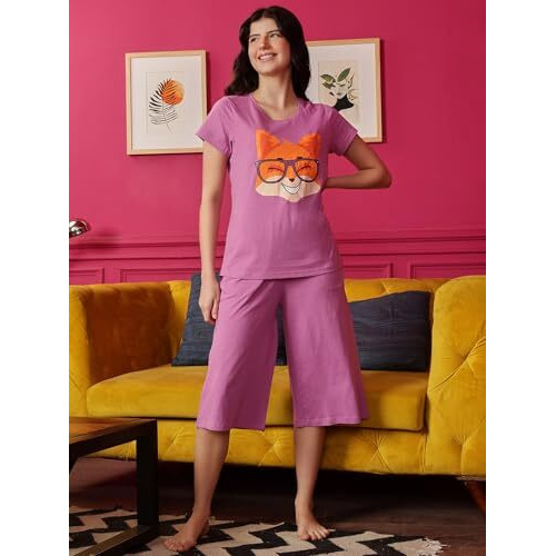 Clovia Cotton Night Suits For Women,Night Dresses For Women,Capri Night Suit For Women,Women Night Suit Set,Night Wear For Women,Lounge Wear Set For Women-Top & Capri Set (Purple-Graphic,Xl)