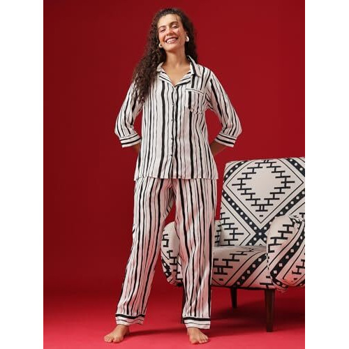 Clovia Pajamas Women's Cotton Printed Pyjama (Ls0385D18L_White_L)