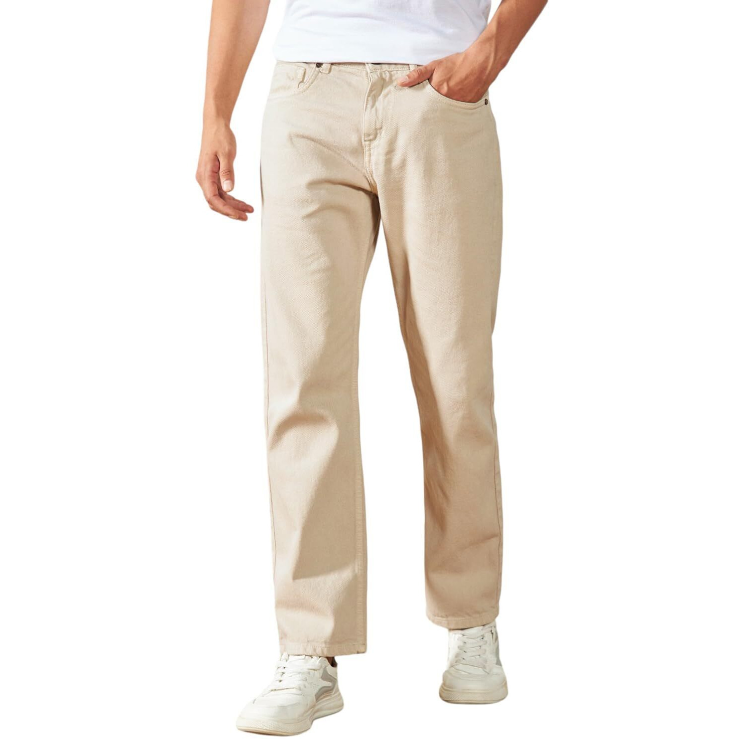 Dennis Lingo Men's Ecru Denim Mid Rise Relaxed Fit Jeans