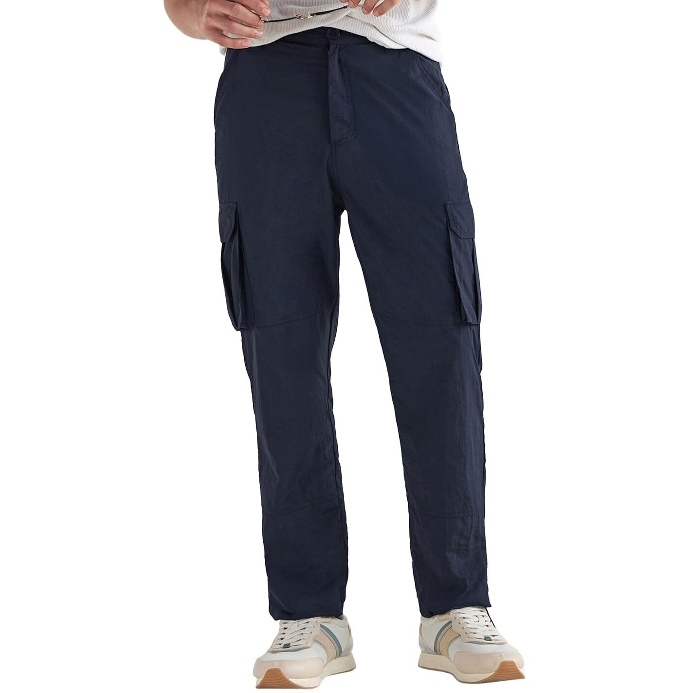 Bewakoof Men's Solid Regular Fit Nylon Pant_648644_Blue_28
