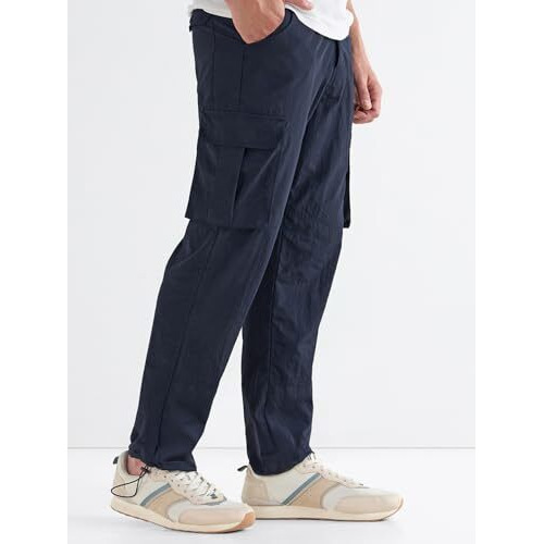 Bewakoof Men's Solid Regular Fit Nylon Pant_648644_Blue_28