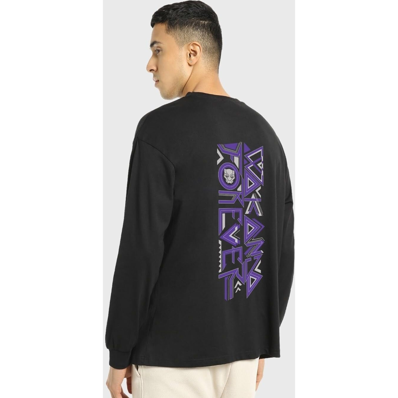 Bewakoof Men's Wakanda Forever 2.0 Graphic Print Black Round Neck Full Sleeve Oversized T-Shirt