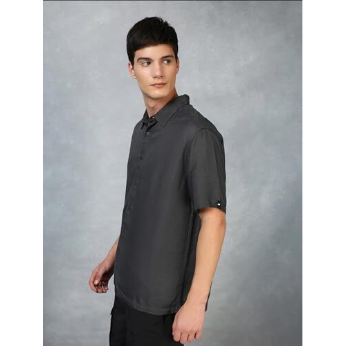 Bewakoof Men's Solid Oversized Fit Shirt_586201_Grey_M