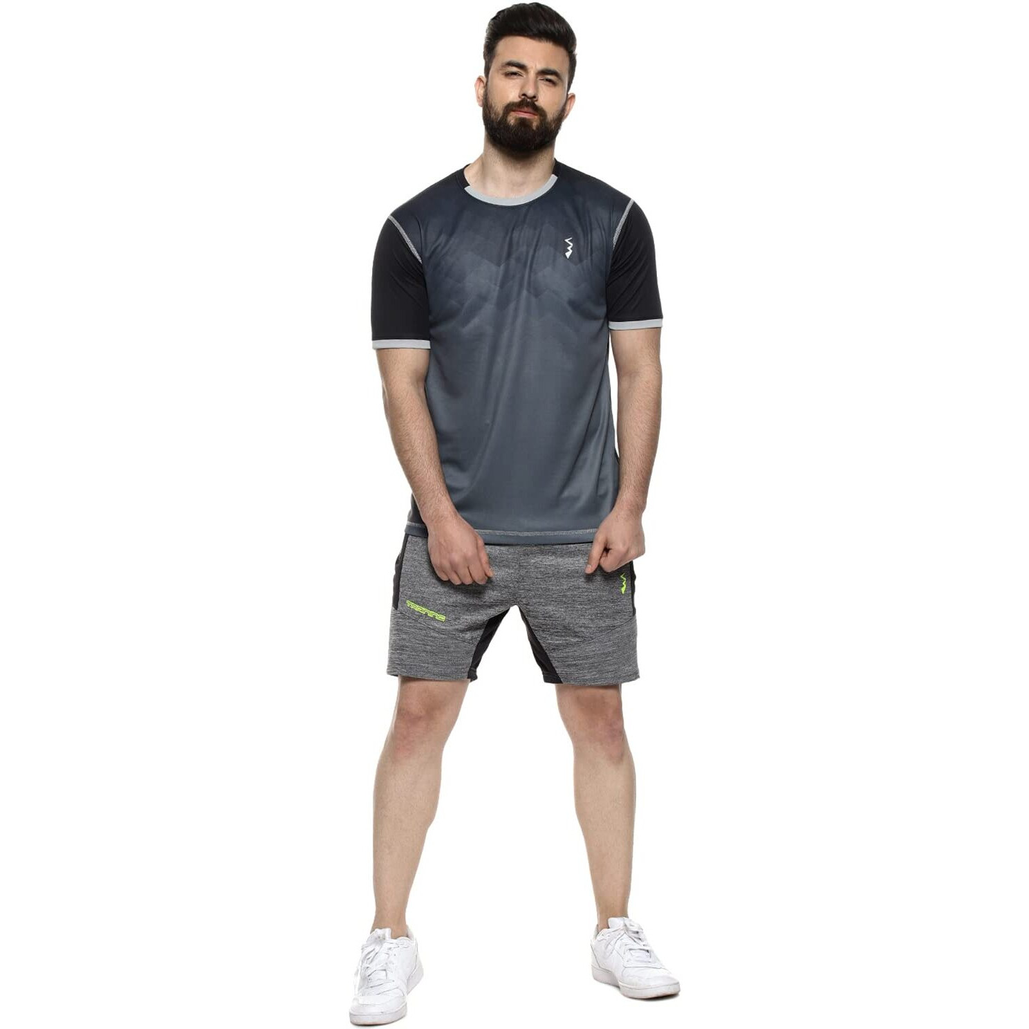 Campus Sutra Men's Black Colorblock Crewneck Half Sleeve Regular Fit T-Shirt For Active Wear, Zip Closur, T-Shirt Crafted With Comfort Fit For Everyday Casual Wear