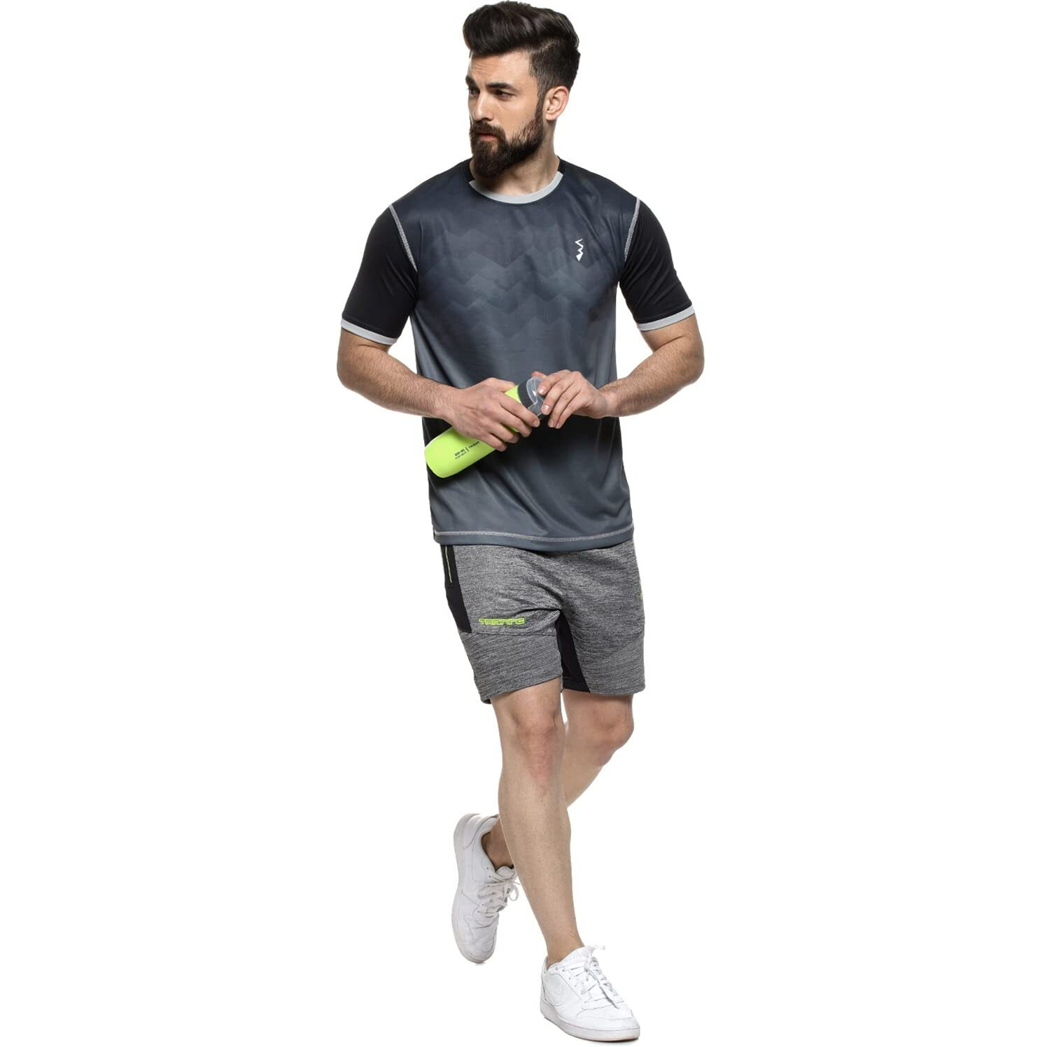 Campus Sutra Men's Black Colorblock Crewneck Half Sleeve Regular Fit T-Shirt For Active Wear, Zip Closur, T-Shirt Crafted With Comfort Fit For Everyday Casual Wear