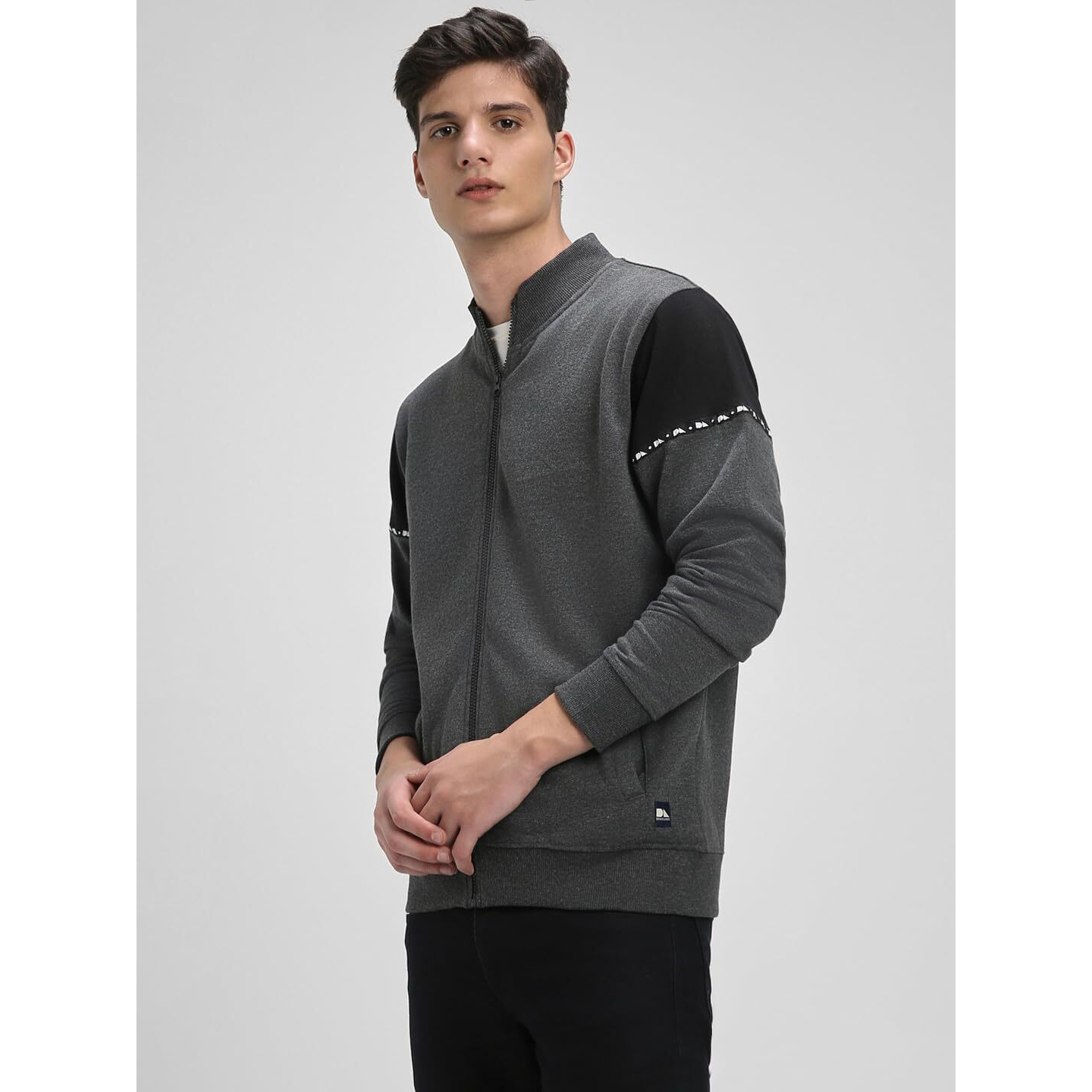 Dennis Lingo Dark Grey Panelling Mock Neck Sweatshirt (Dlmssw23015_Ch_S)