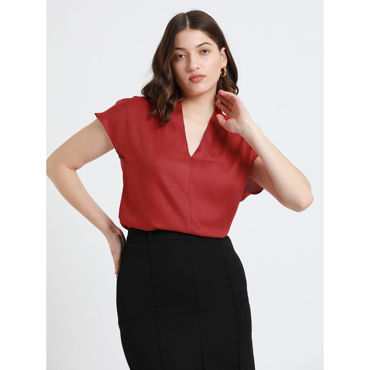 Dennis Lingo Dl Woman Solid Regular Fit V-Neck Short Sleeves Top Red