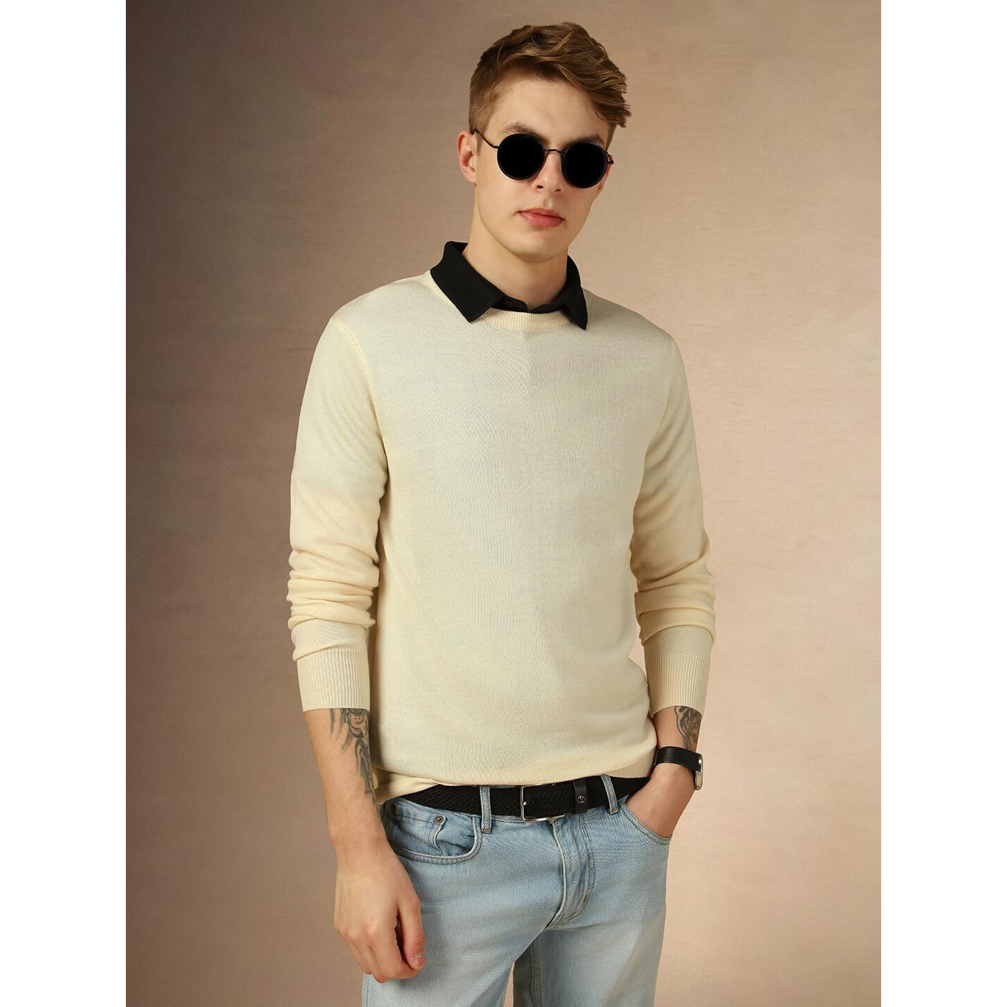 Dennis Lingo Men Off White Solid Slim Fit Full Sleeve Crew Pullover Sweater