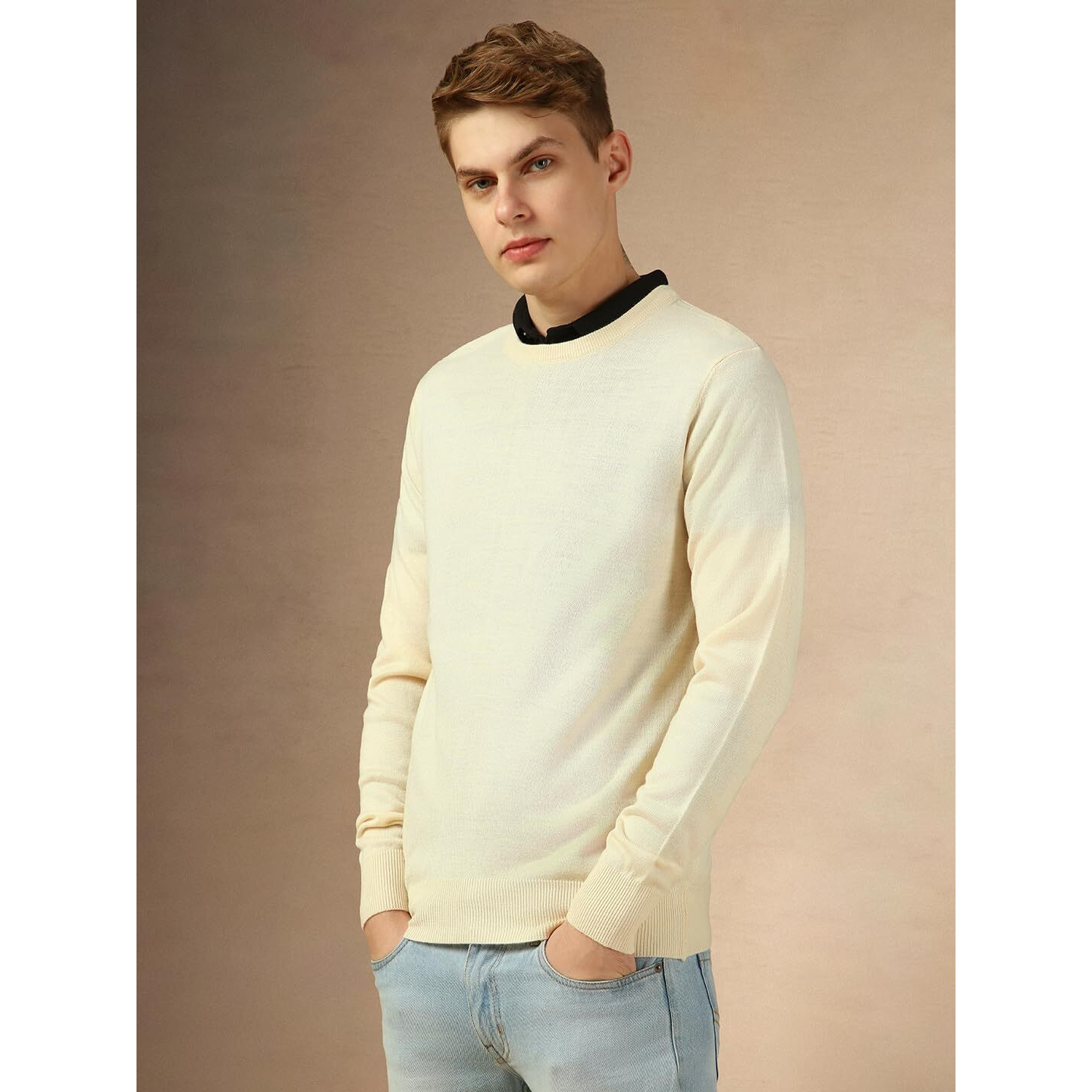 Dennis Lingo Men Off White Solid Slim Fit Full Sleeve Crew Pullover Sweater