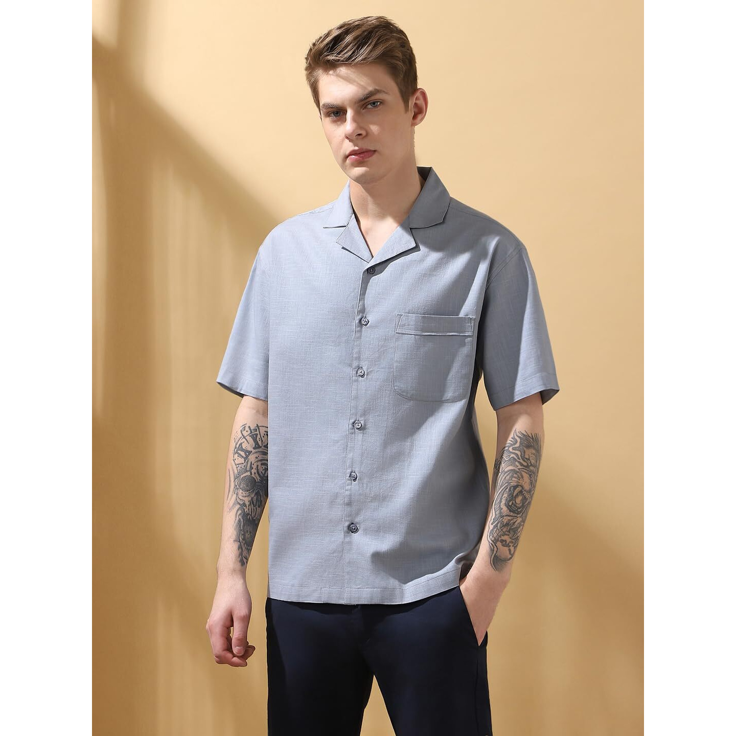 Dennis Lingo Men Relaxed Fit Blue Half Sleeves Cotton Casual Shirt
