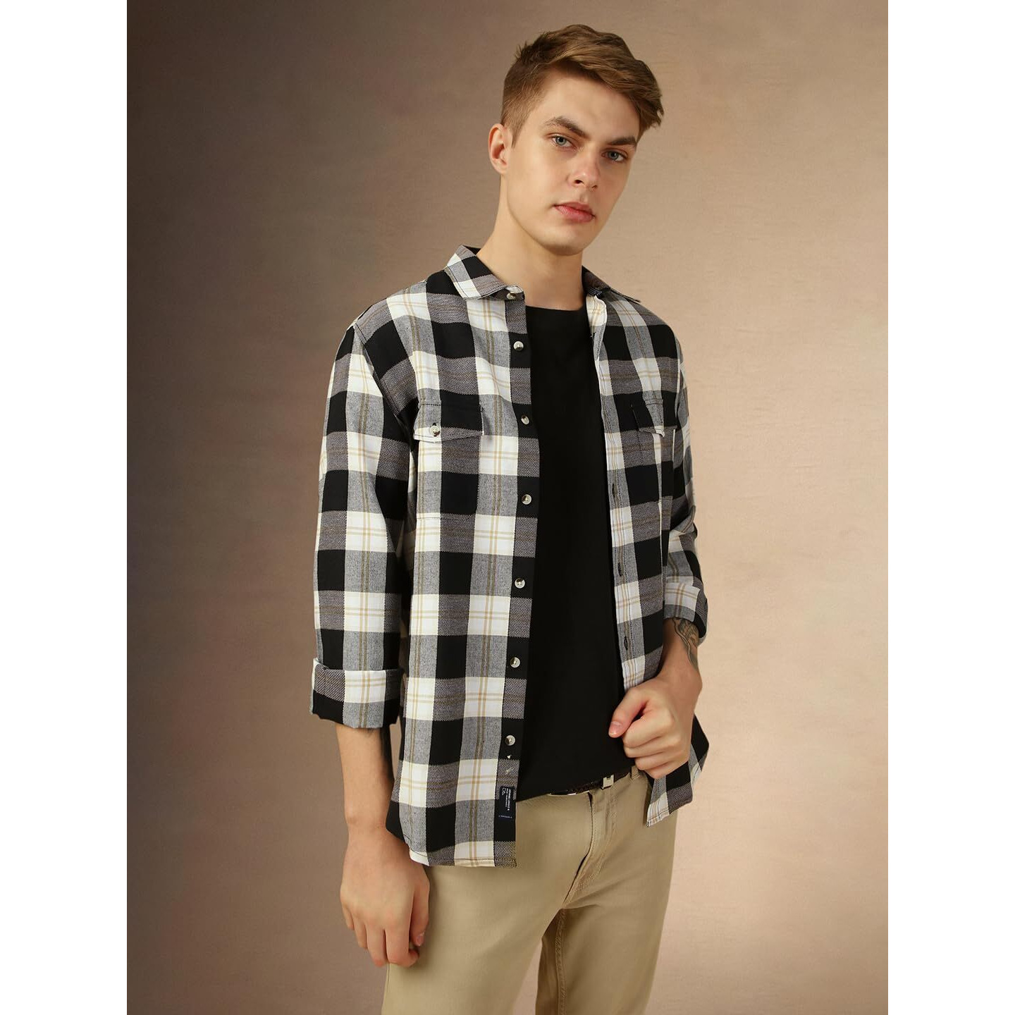 Dennis Lingo Men Black Checks Relaxed Fit Full Sleeve Spread Collar Shirt