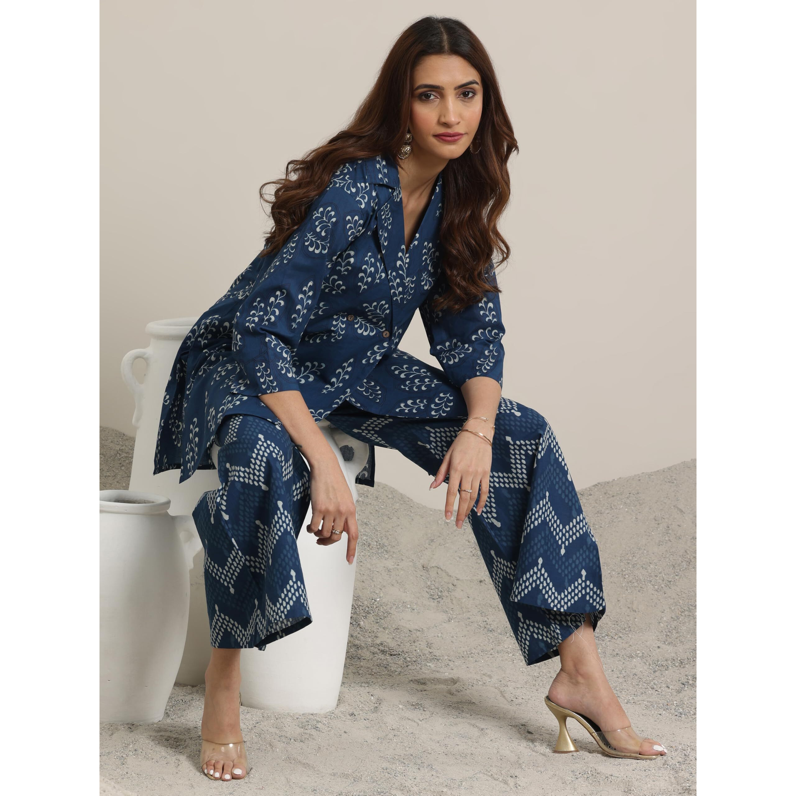 Libas Indigo Floral Printed Front Open Tunic With Chevron Printed Palazzo