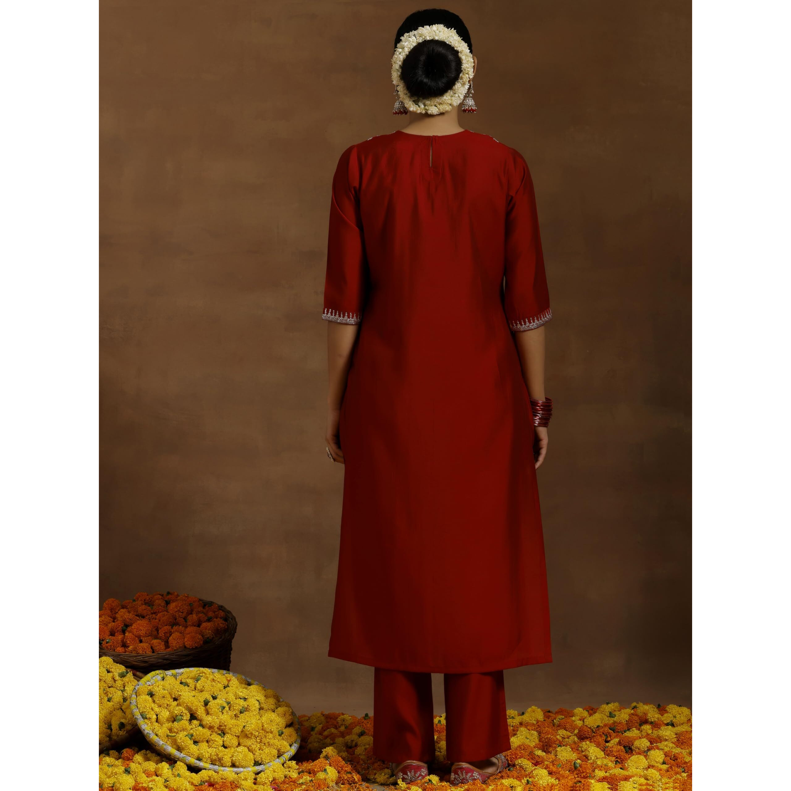 Libas Gerua Womens Embroidered Silk Blend Straight Kurta With Trousers