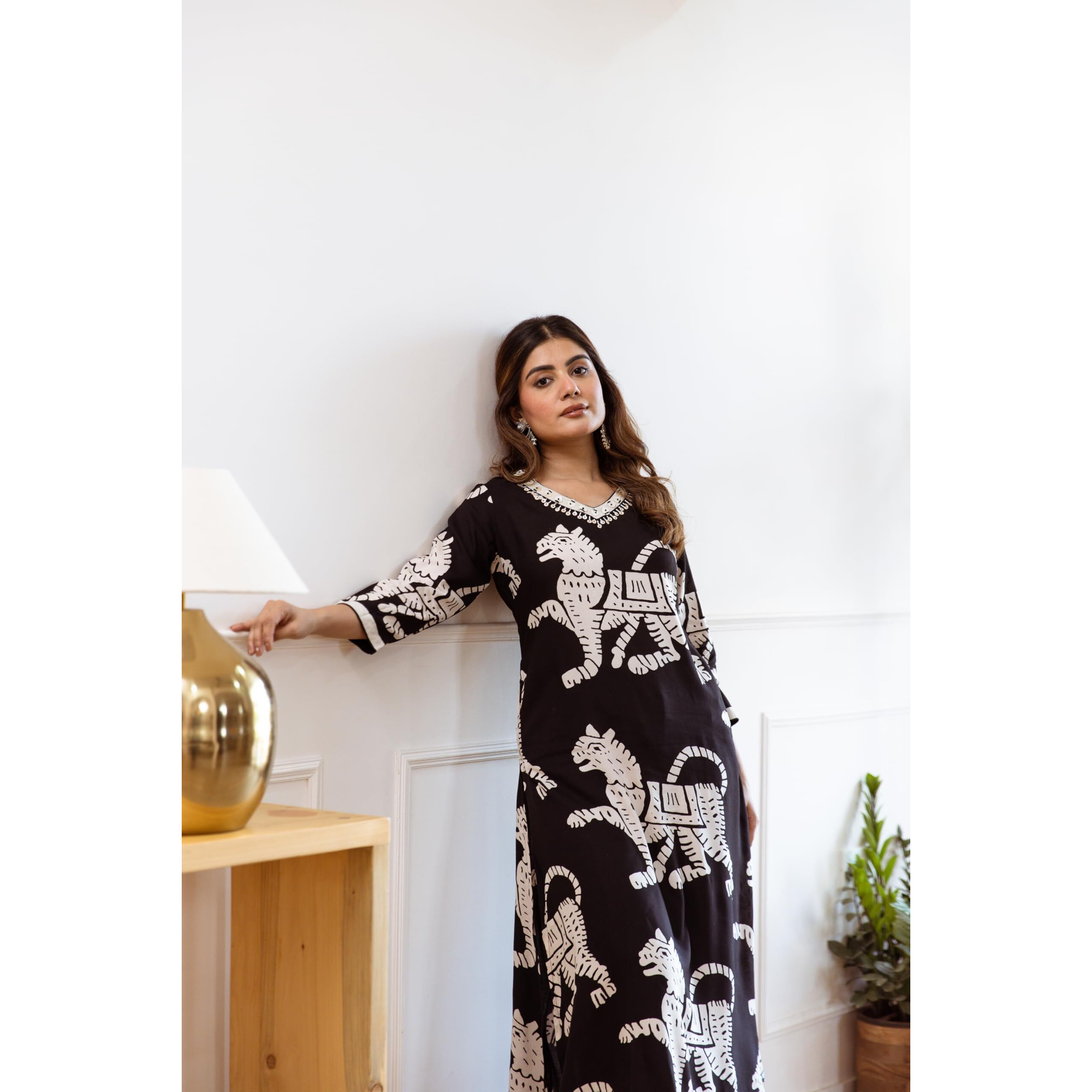 Ishin Black Rayon Quirky Printed Kurta With Pants