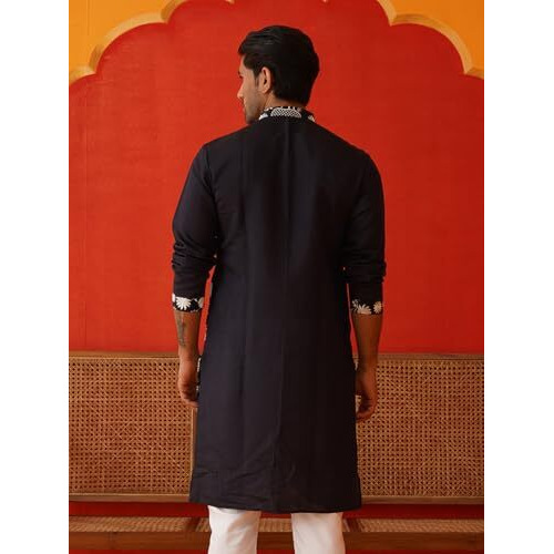 Jompers Black Embroidered Straight Kurtas. (Black, S)