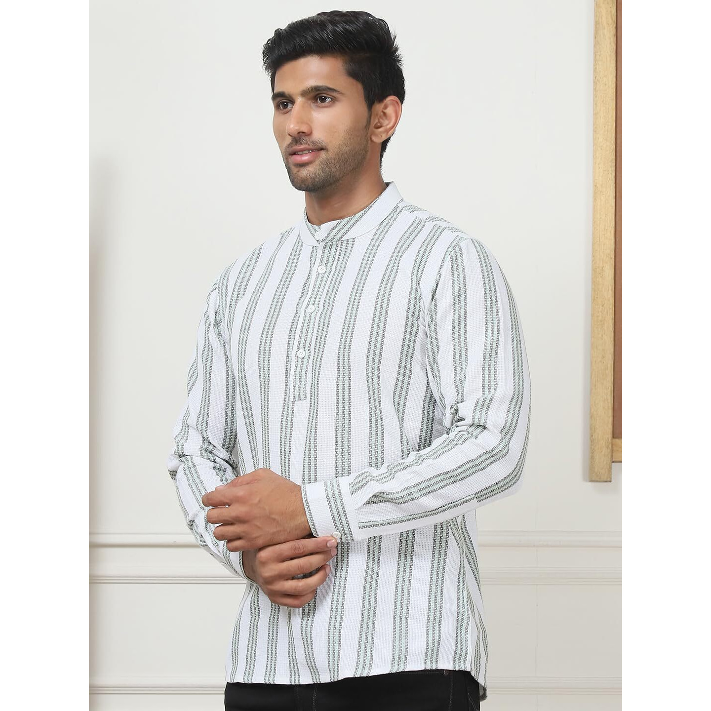 Jompers Green Woven Design Cotton Short Kurta For Men. (Green, M)