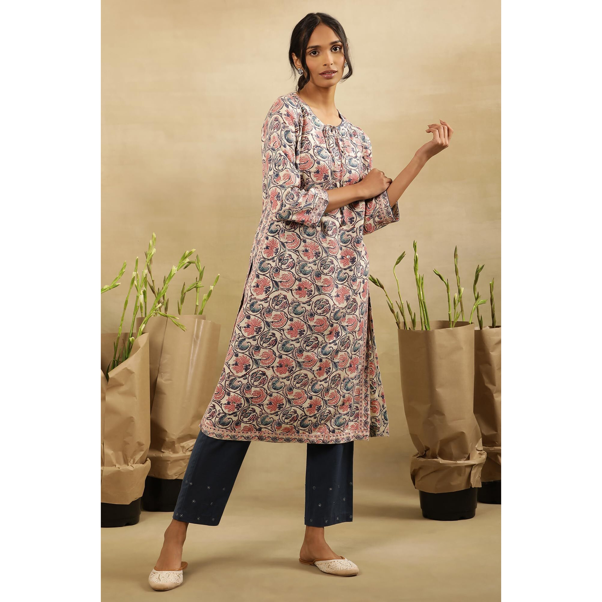 Folksong By W Women Off White Floral Print Viscose Straight Kurta_24Maf11700-910965_S