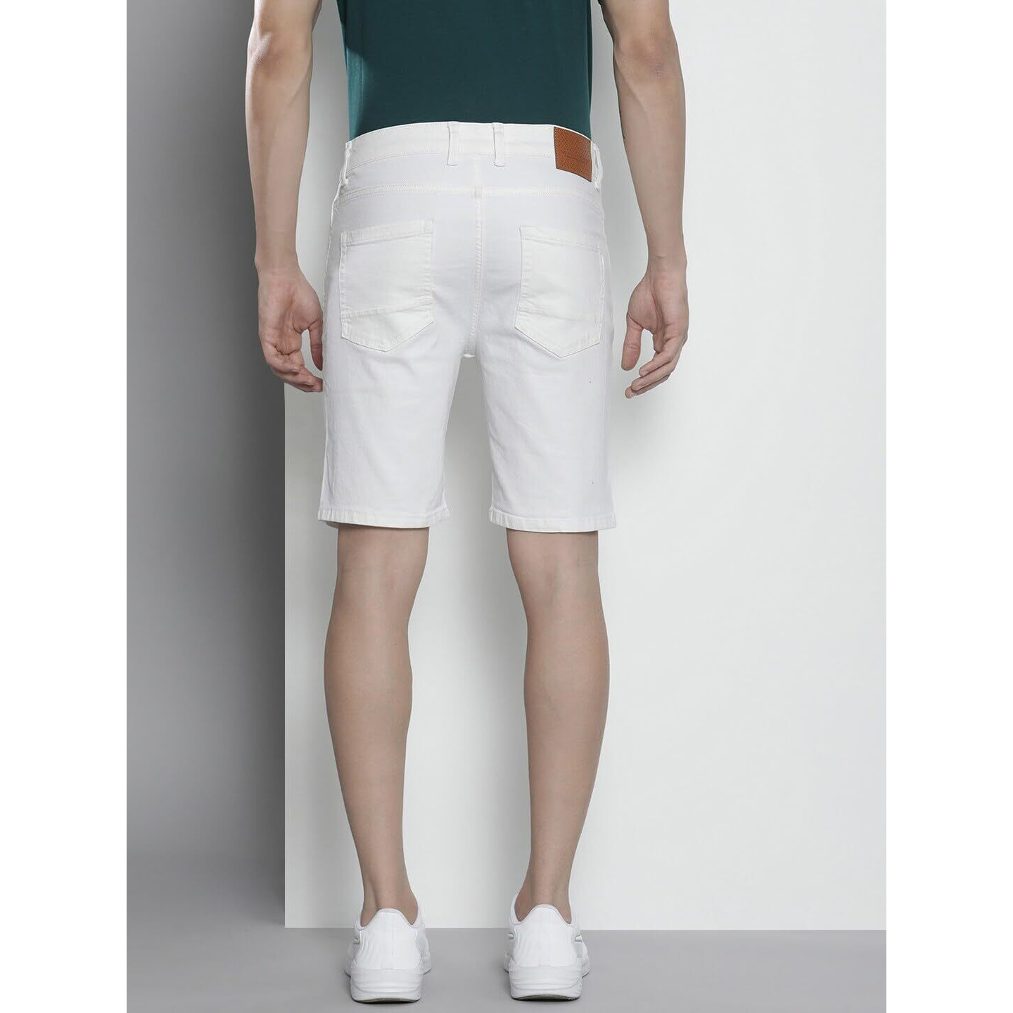 The Indian Garage Co Men Slim Fit Placement Print Mid-Rise Denim Shorts