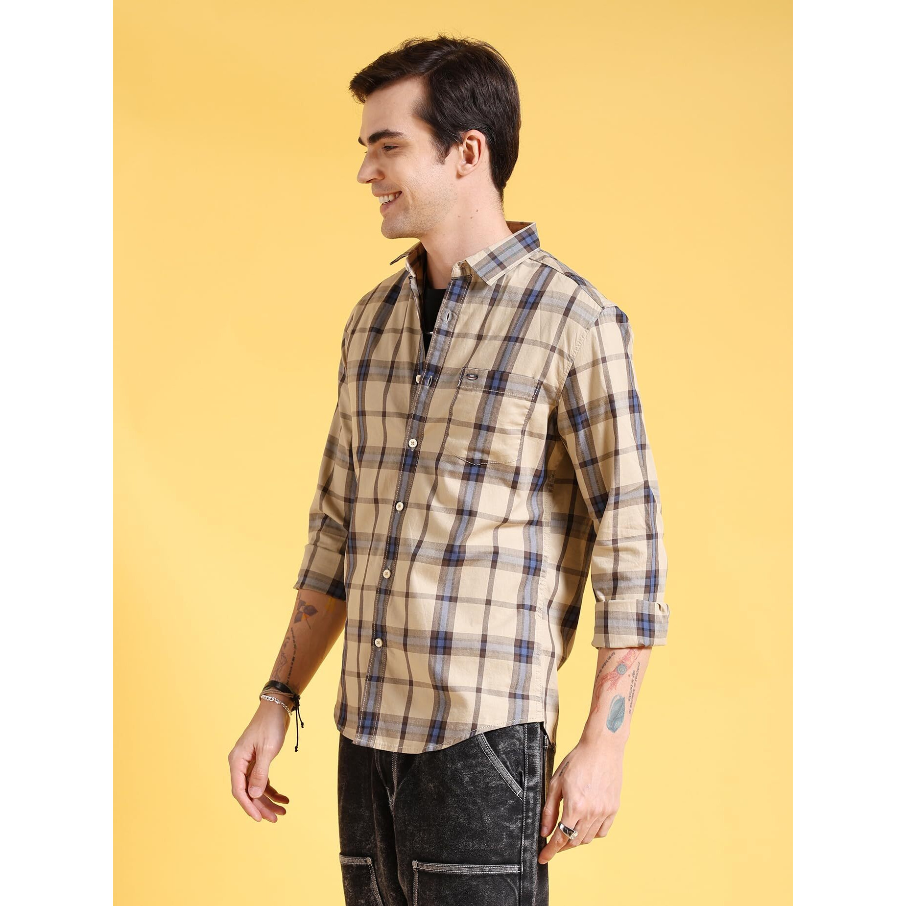 The Indian Garage Co Men Beige Slim Fit Checkered Casual Shirt (Beige_L)