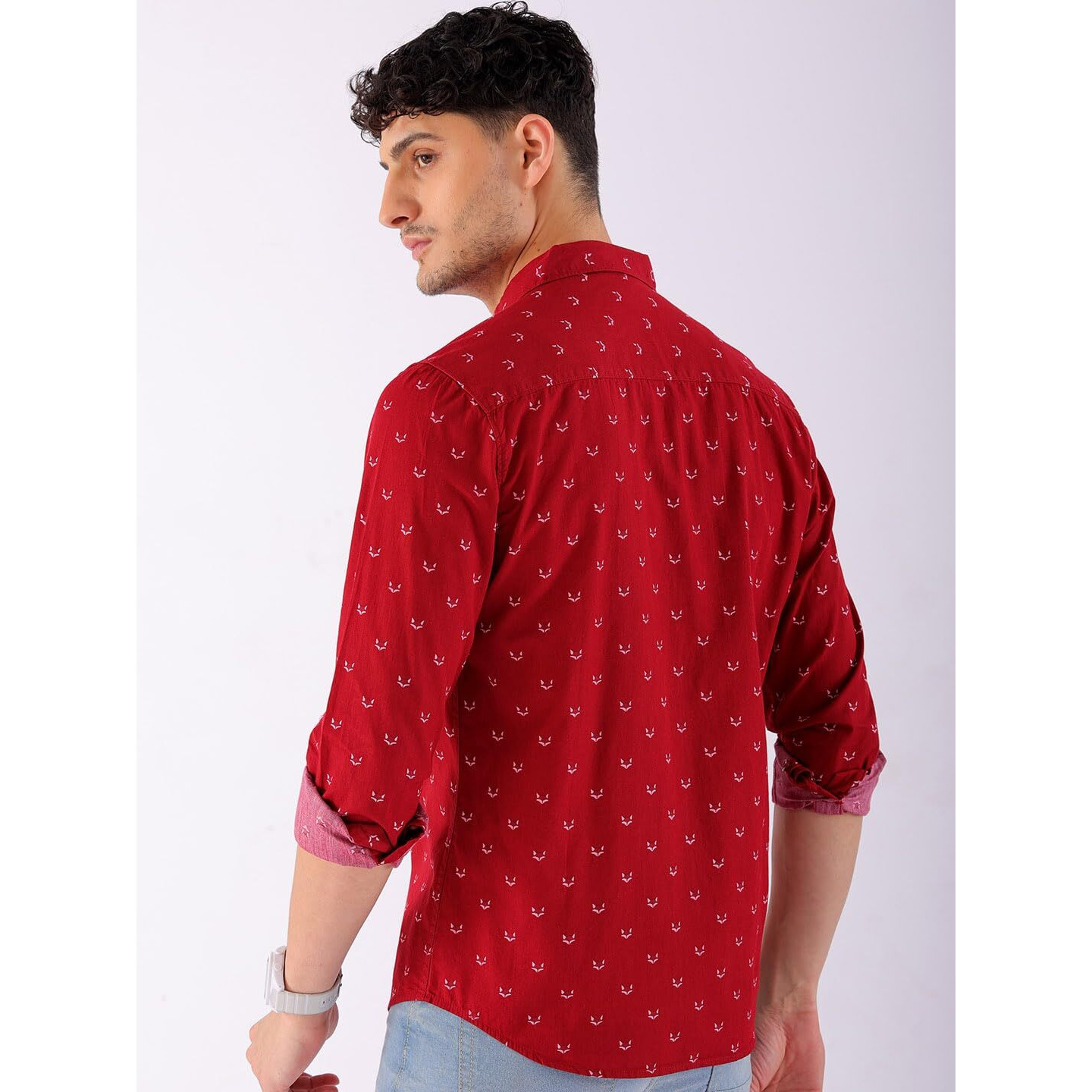 The Indian Garage Co Men Red Animal Printed Slim Fit Cotton Casual Shirt