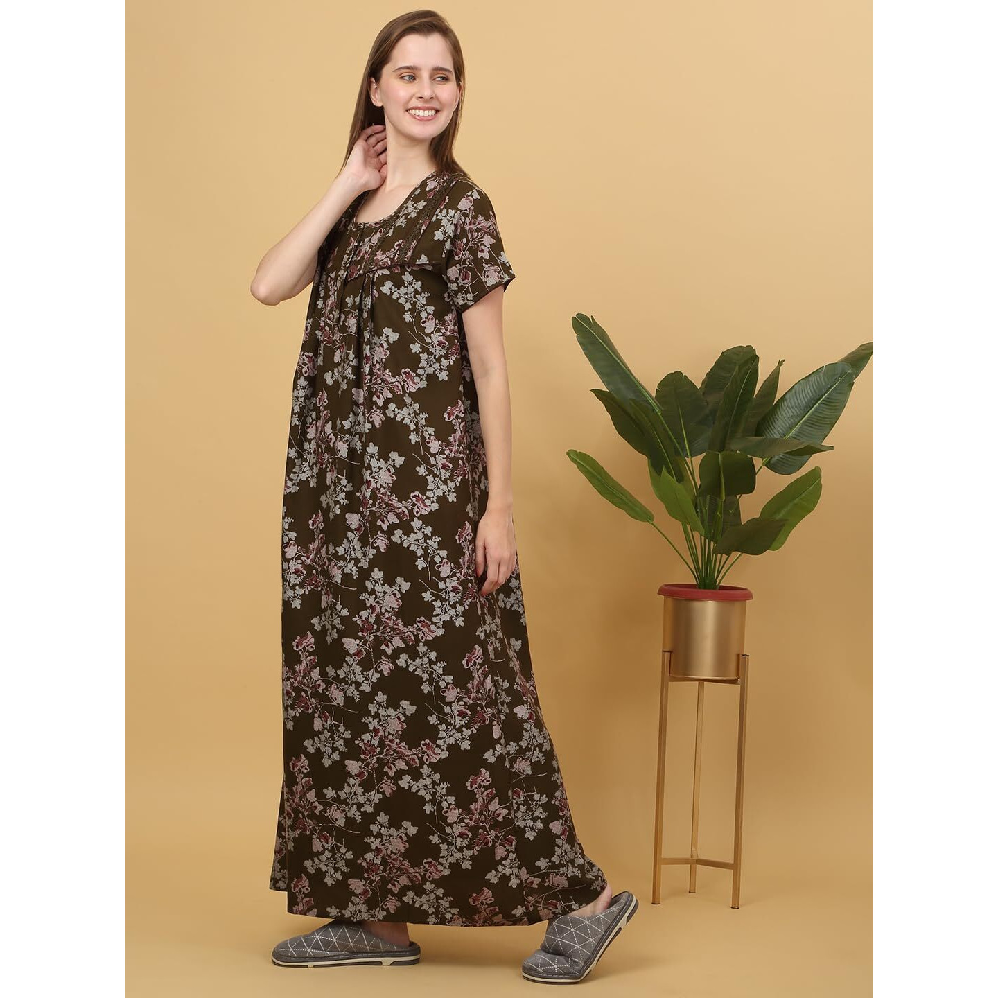 Sweet Dreams Women Printed Full Length Night Dress Green
