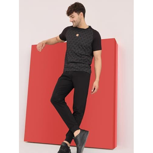 Sweet Dreams Men Printed Pyjama Set Black