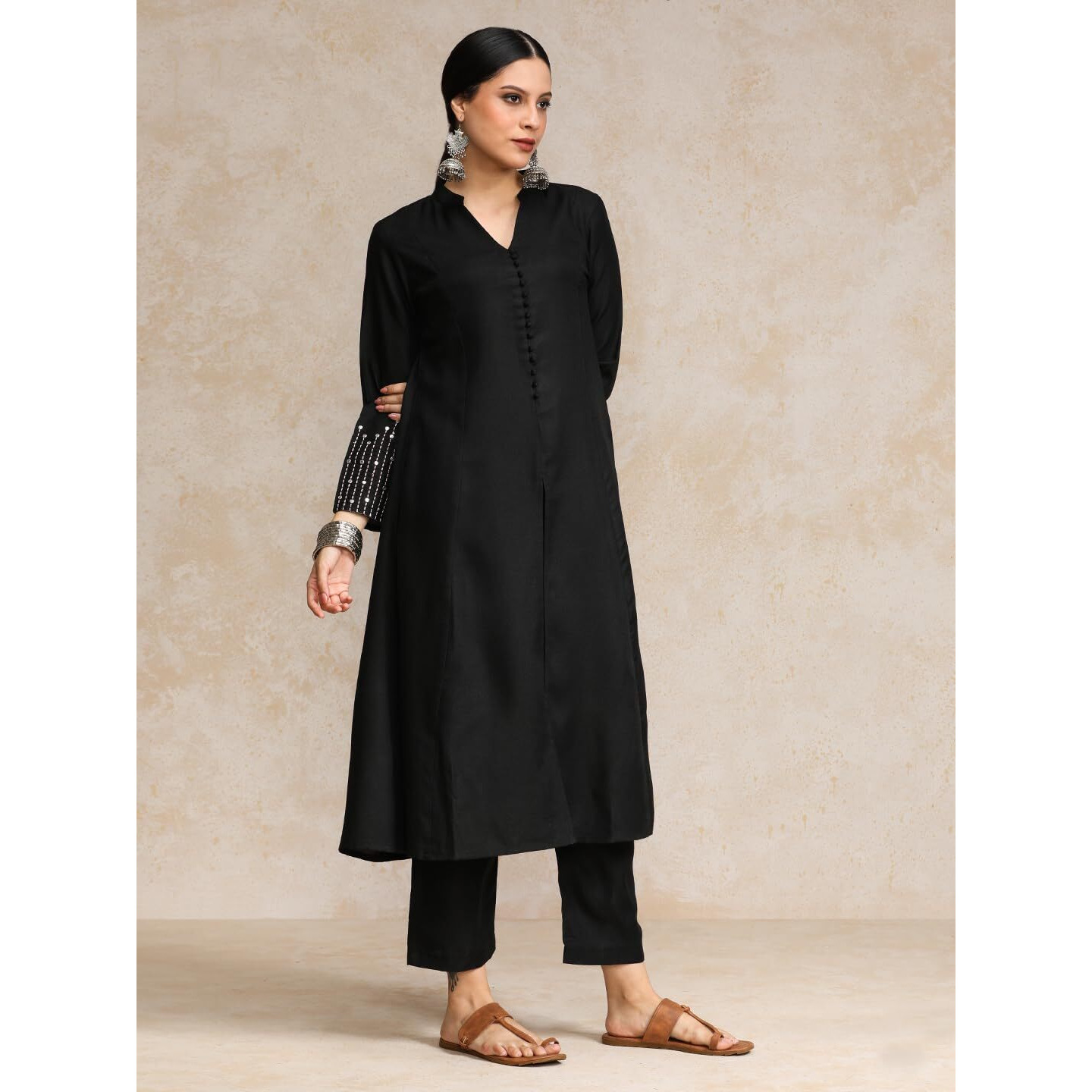 Varanga Black Mandarin Witn V Neck Anarkali Front Slit Detailing With Trouser