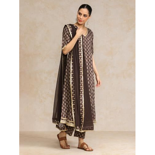 Varanga Ethnic Jaipuri Printed V Neck Sequin Detailed Anarkali With Trouser & Dupatta