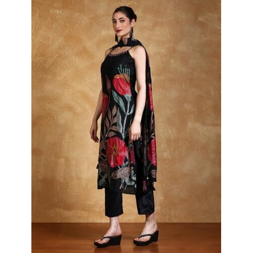 Varanga Bold Floral Printed Kurta With Trouser & Dupatta