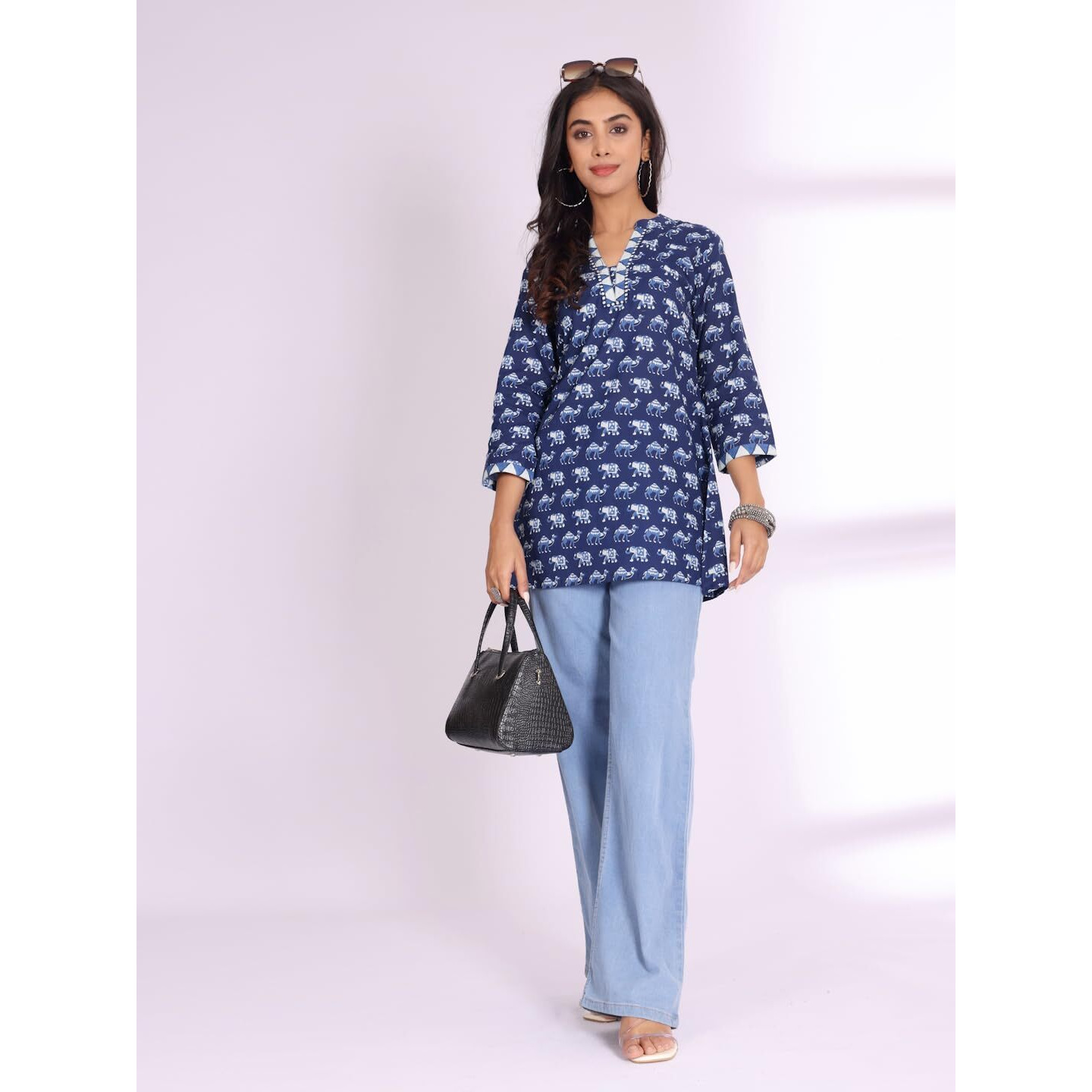 Varanga Ethnic Motifs Printed Notch Neck Cotton A-Line Kurti Blue