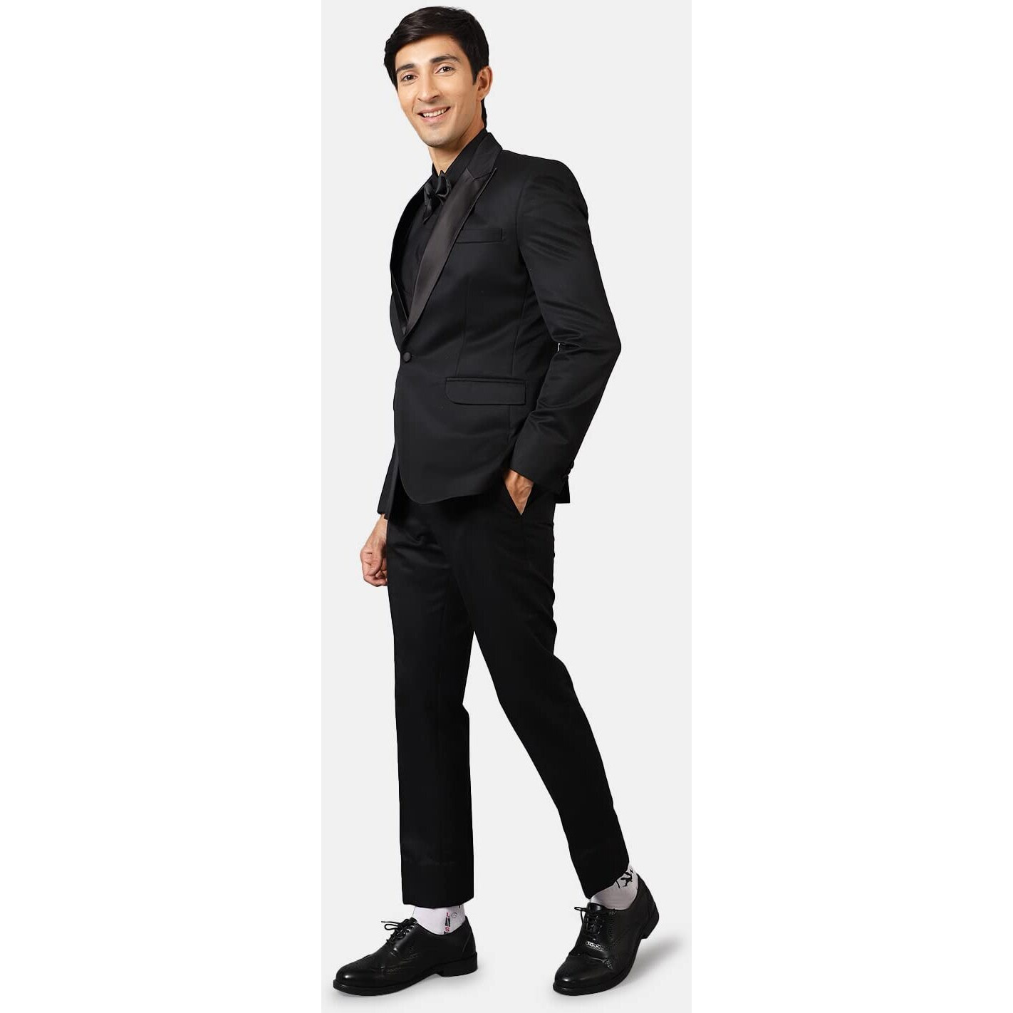 Wintage Men's Tuxedo Black 3Pc Suit  Large