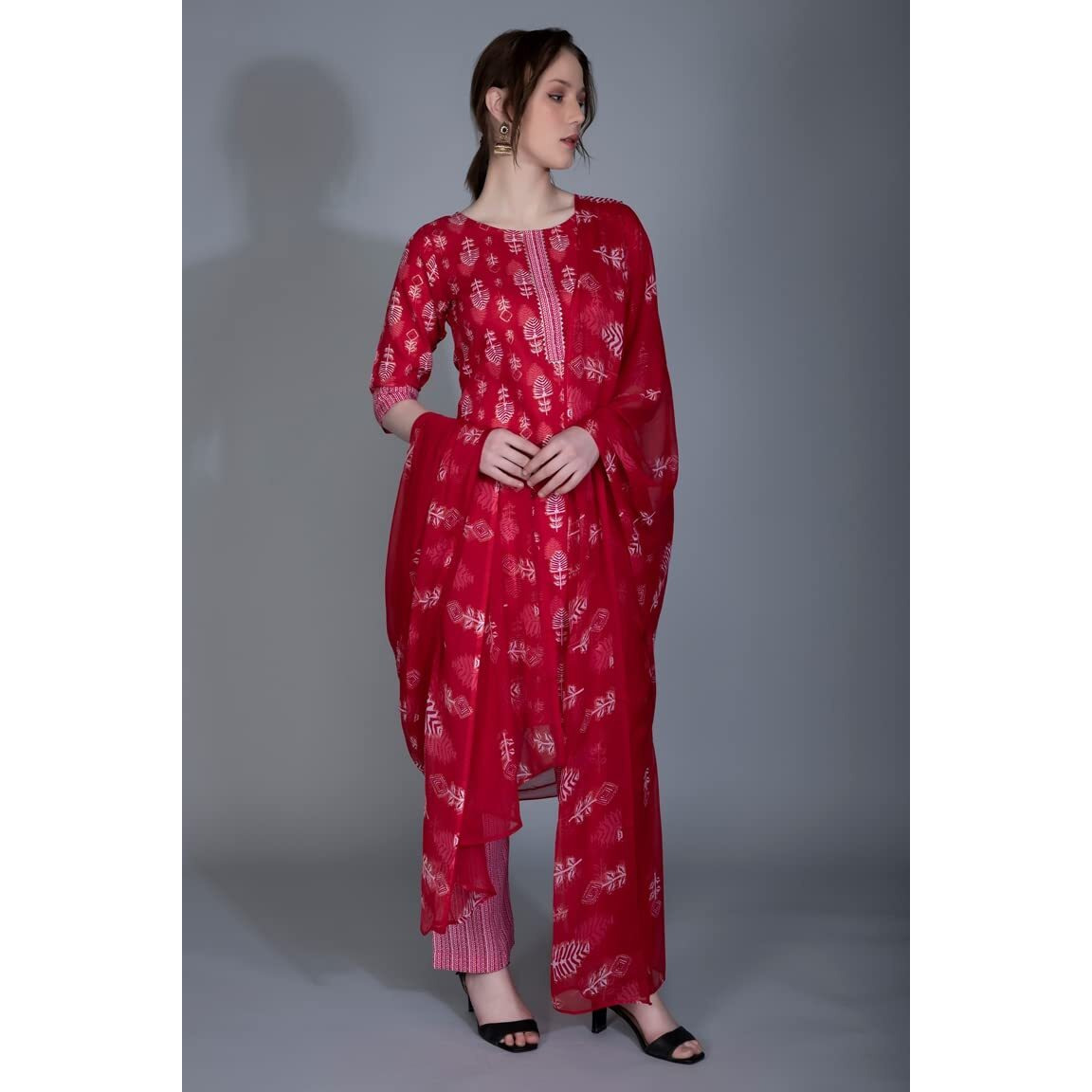 Om Sai Latest Creation Kurta Set For Women|| Fully Stitched Straight Leaf Block Printed Kurta With Printed Pant || Printed Kurta Set For Women With Dupatta || Cotton Kurta Set. (X-Large, Red)