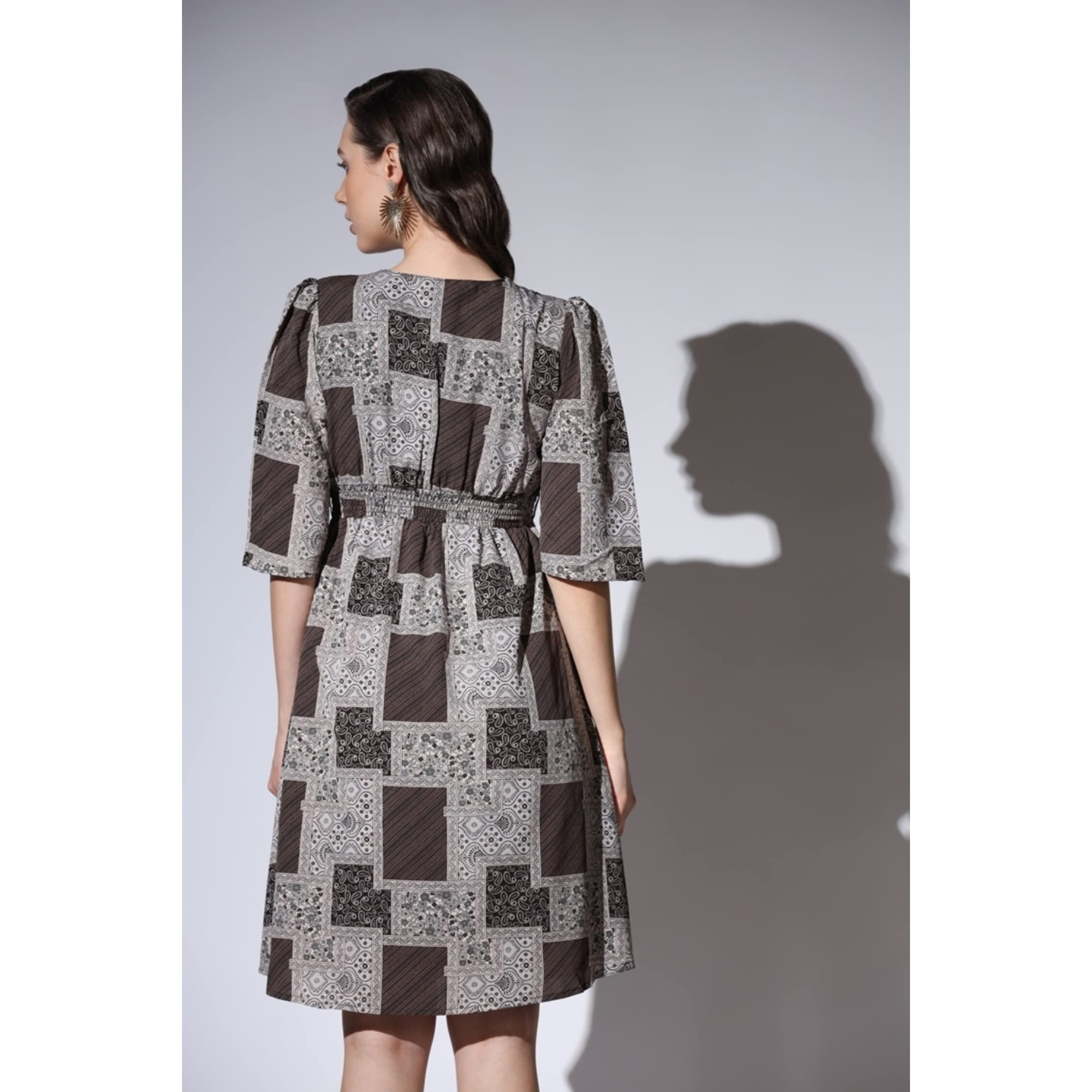 Om Sai Latest Creation Dress For Women || Rayon Zig-Zag Printed Western Dress For Women || Wrap Detail V-Neck Dress || Loose Narrow Elastic Cuff 3/4Th Sleeve (Large, Black)