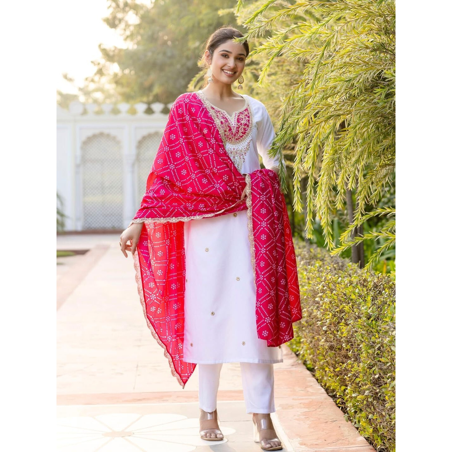 Navlik Womens Bsy Viscose Embroidered Straight Kurta With Pant And Dupatta Sets (Nk-628-White-M)