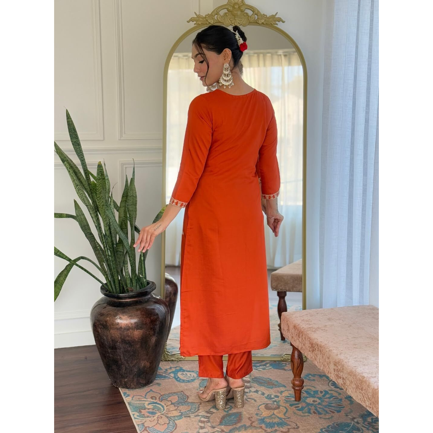 Naixa Womens Rust Bsy Viscose Embroidered Straight Kurta With Bsy Viscose Pant And Organza Jacquard With Digital Print Dupatta Sets (Nx-684-Rust-S)