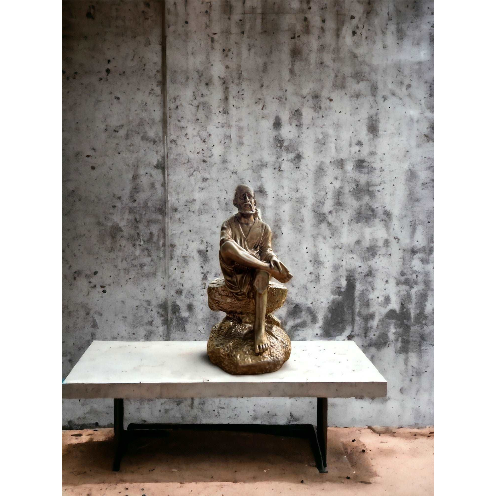 Sai Baba Murti  Divine Serenity and Blessings