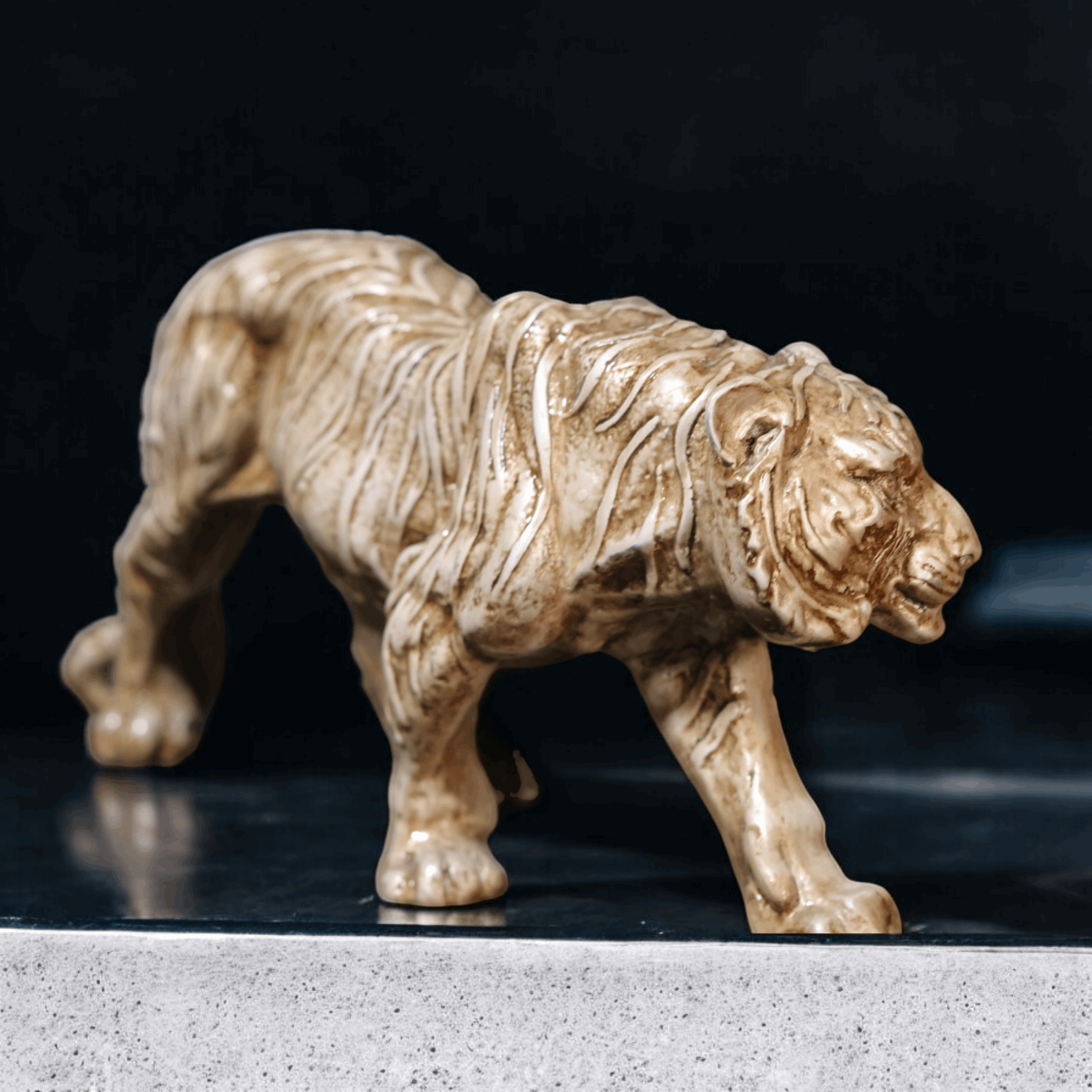 Bengal White Tiger Statue - Majestic Wildlife Home Dcor