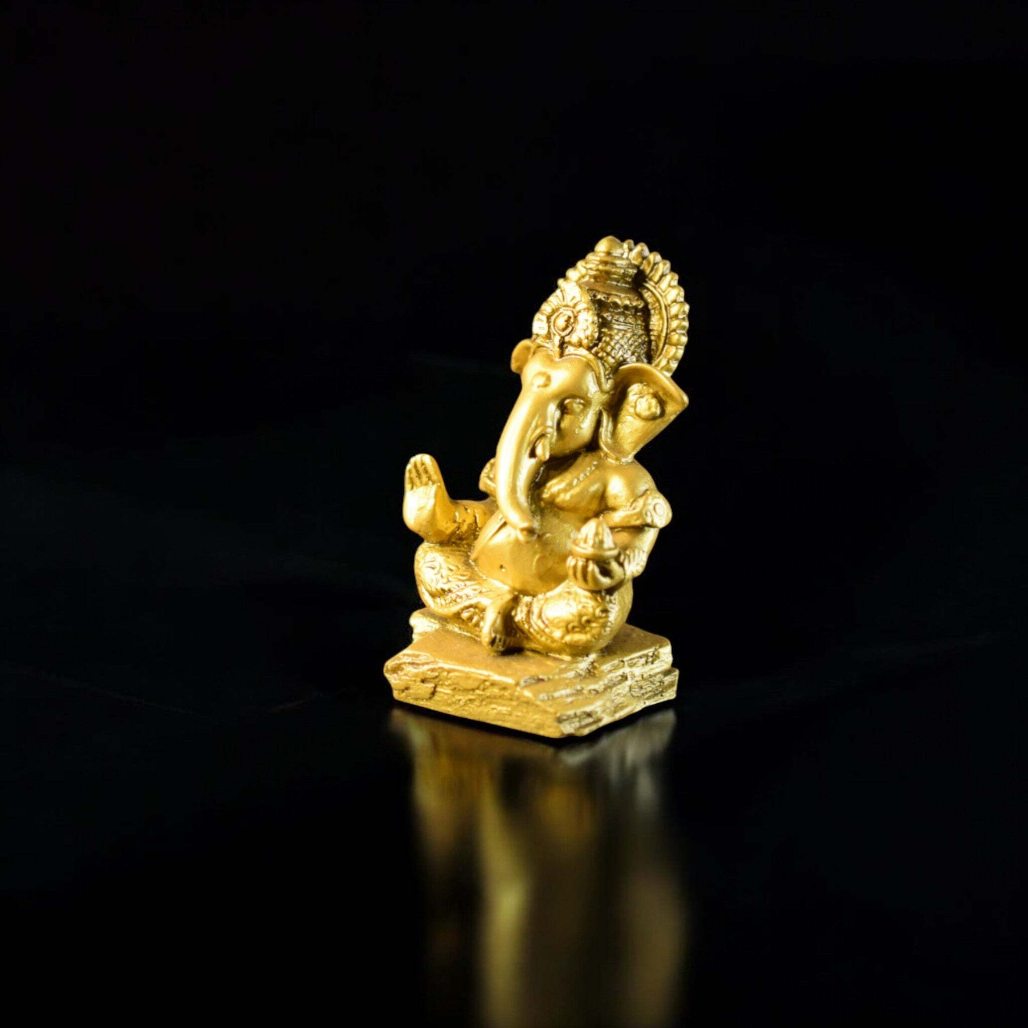 Ganesh ji Murti 3 inch (Ganpati Bappa)- Car dashboard