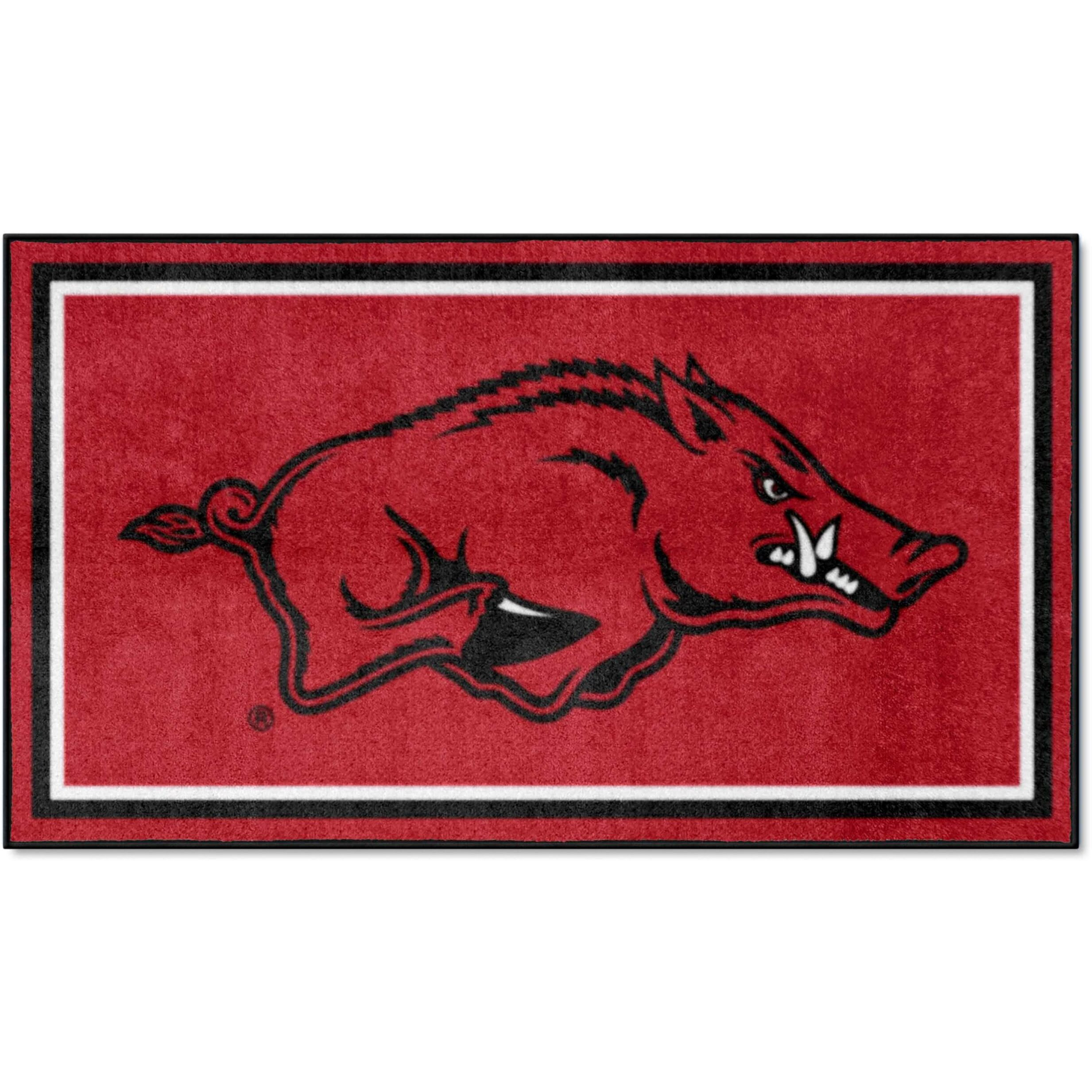 FANMATS 19762 NCAA Arkansas Razorbacks 3ft. x 5ft. Plush Area Rug | Sports Fan Area Rug, Home Decor Rug and Tailgating Mat