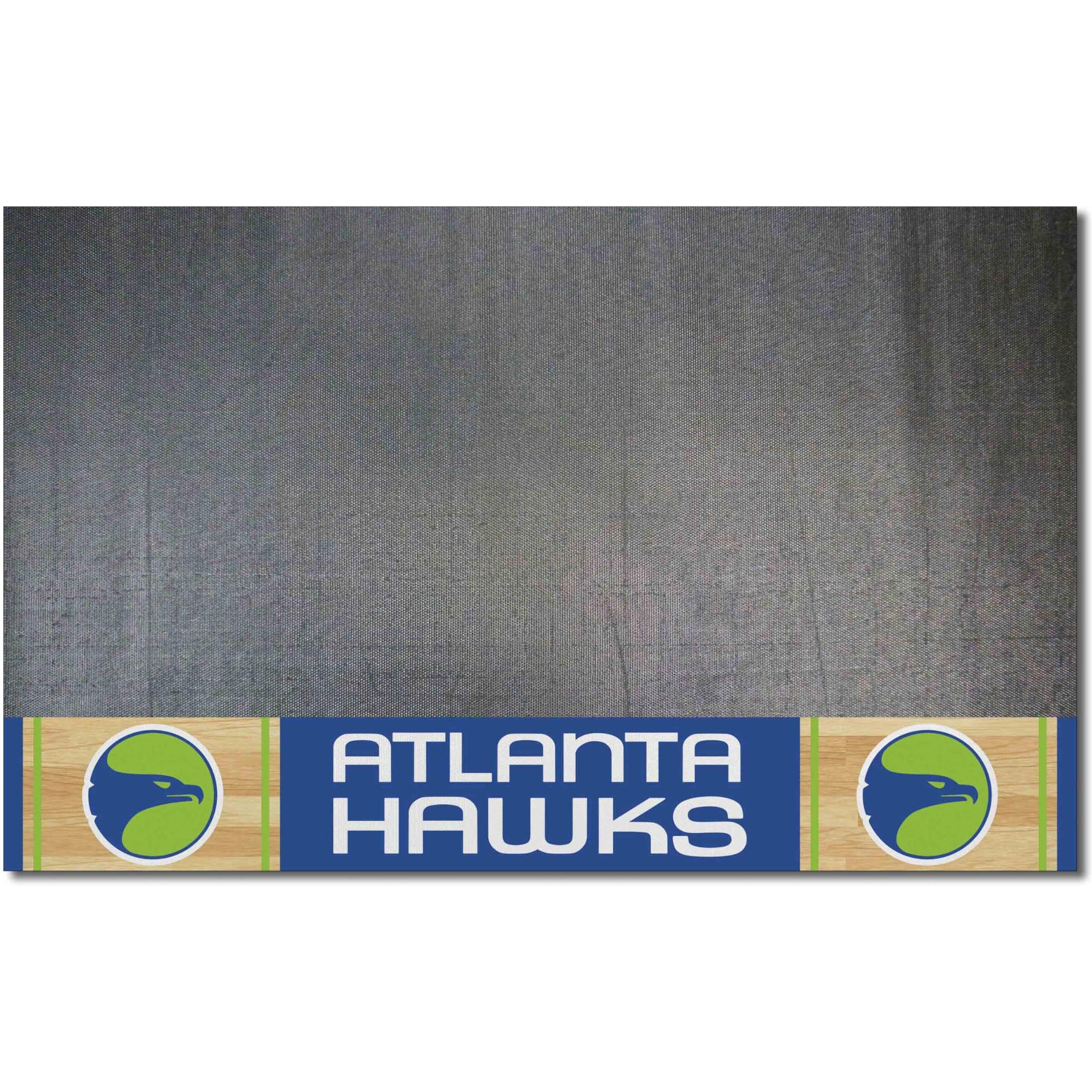 FANMATS 35219 NBA Retro Atlanta Hawks Vinyl Grill Mat - 26in. x 42in.