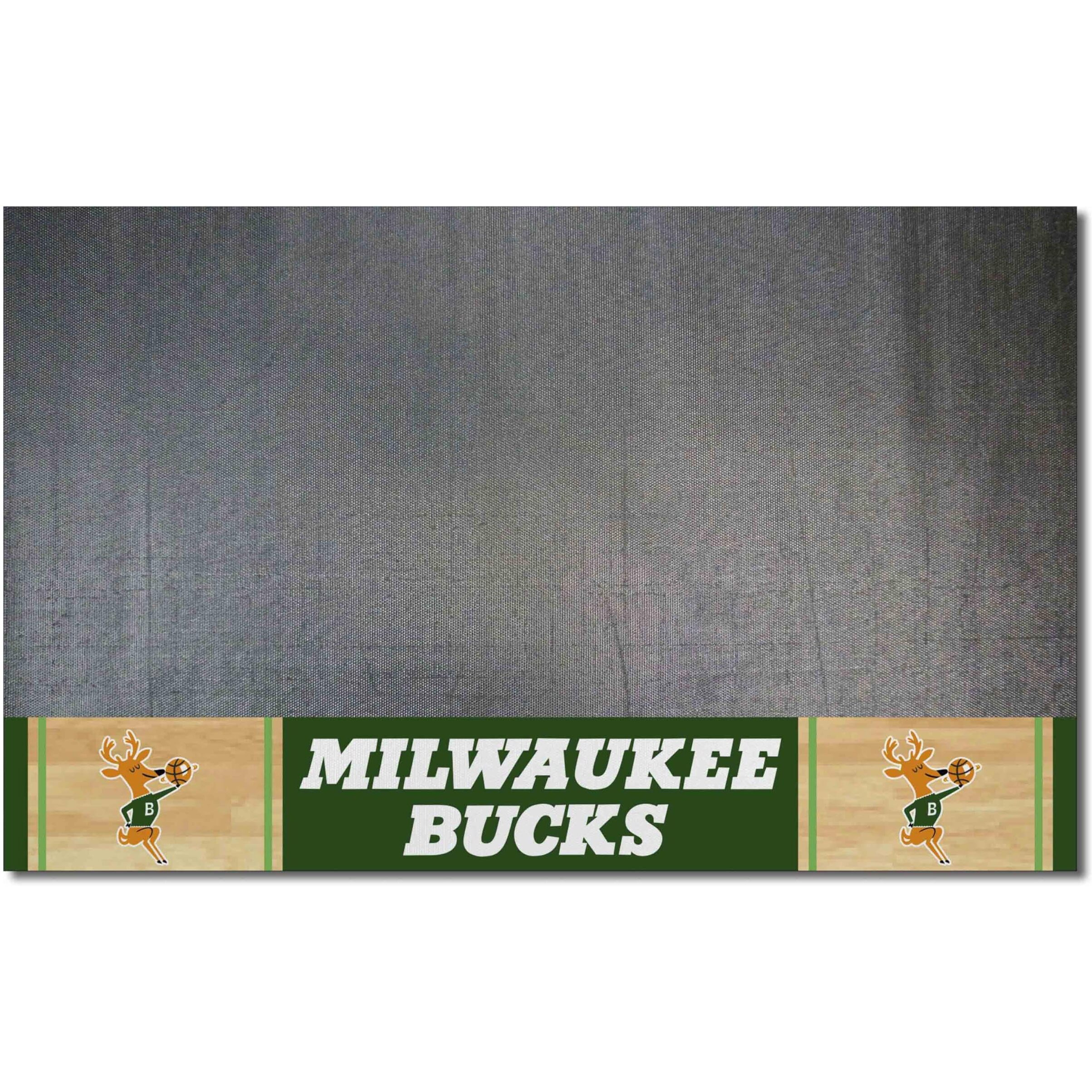 FANMATS 35324 NBA Retro Milwaukee Bucks Vinyl Grill Mat - 26in. x 42in.